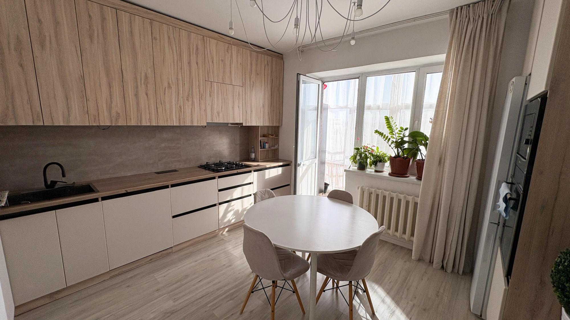 2-комнантная квартира, 67.0 м²,Болашак за 26 600 000