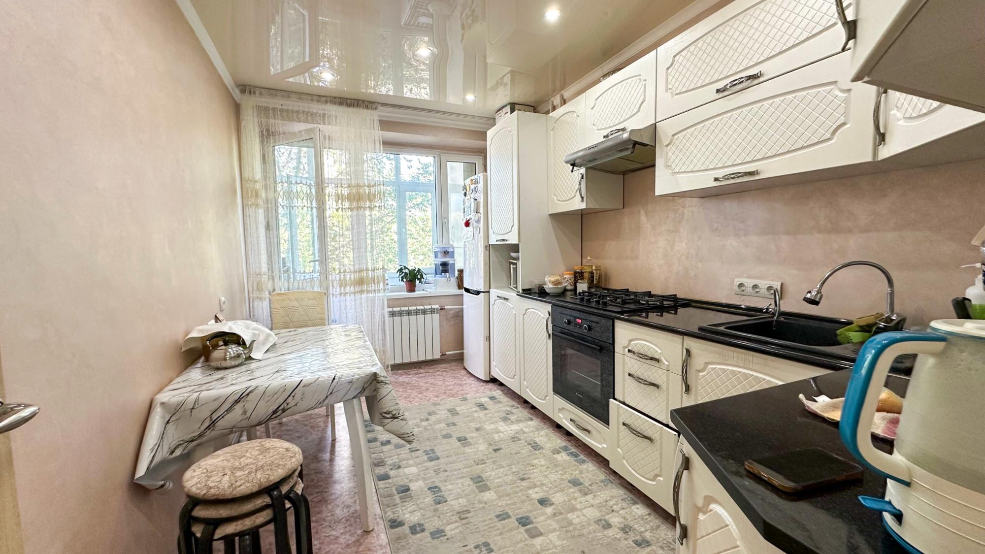 3-комнантная квартира, 64.0 м²,5 мкр за 25 500 000