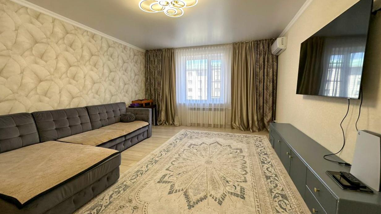 3-комнантная квартира, 90.0 м²,Валиханова за 41 500 000