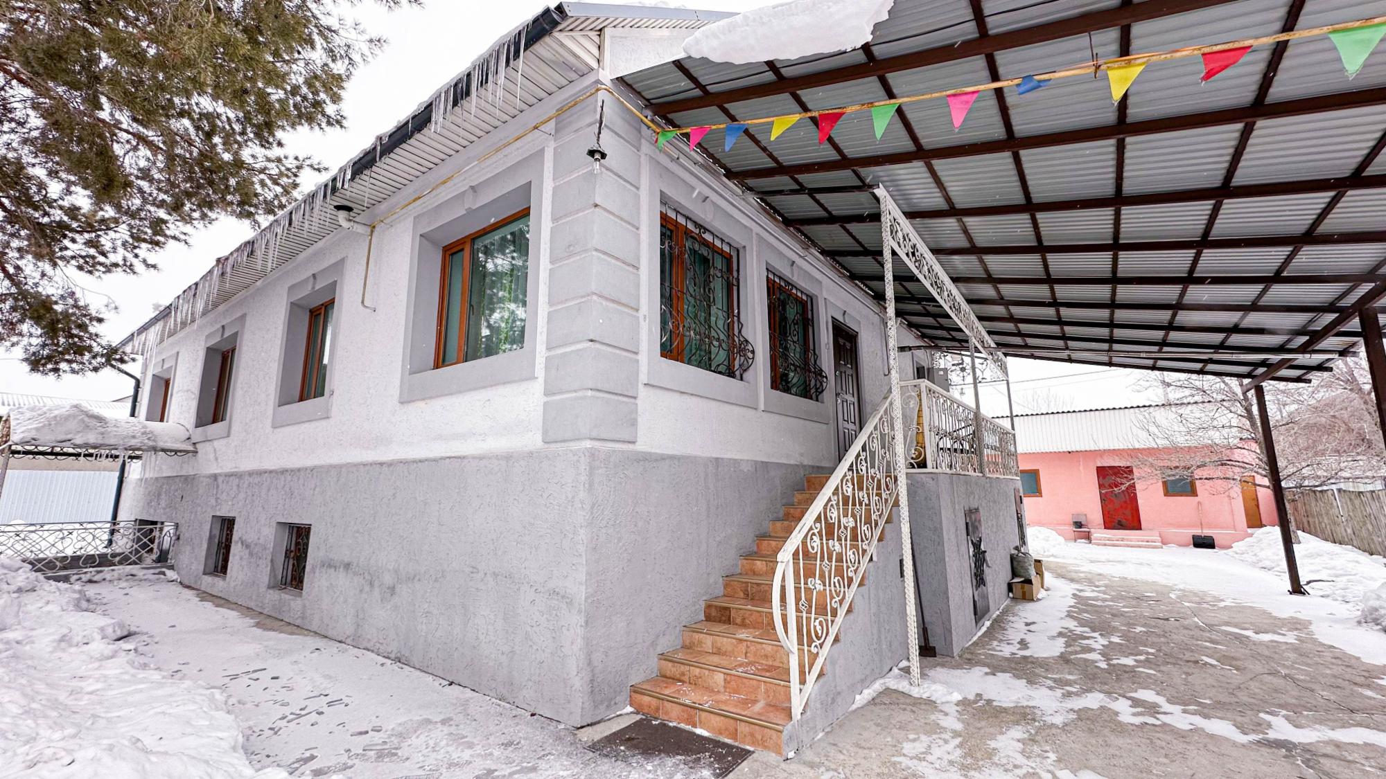 10-комнантный квартира, 410.0 м²,мкр Жастар за 52 000 000