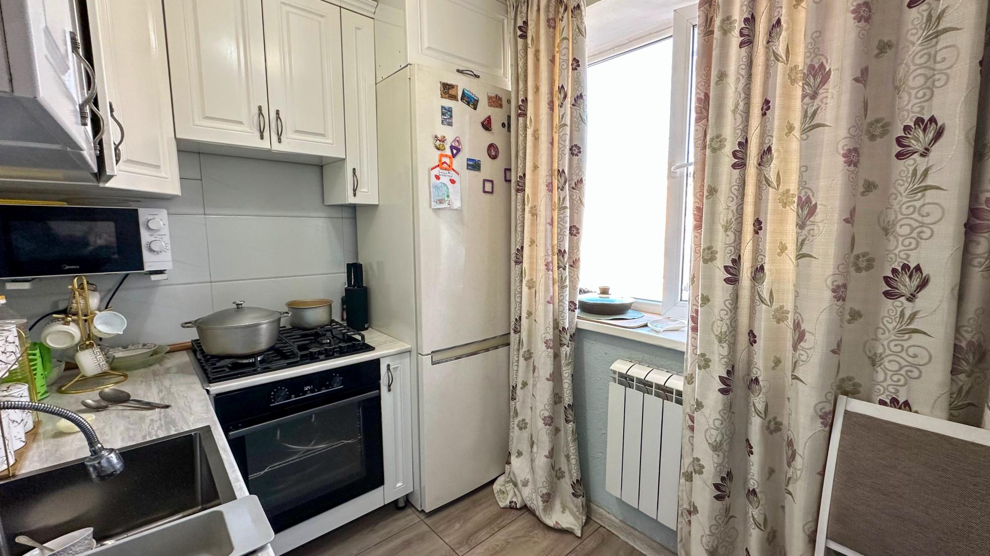 3-комнантная квартира, 52.0 м²,Быржан Сал за 18 800 000