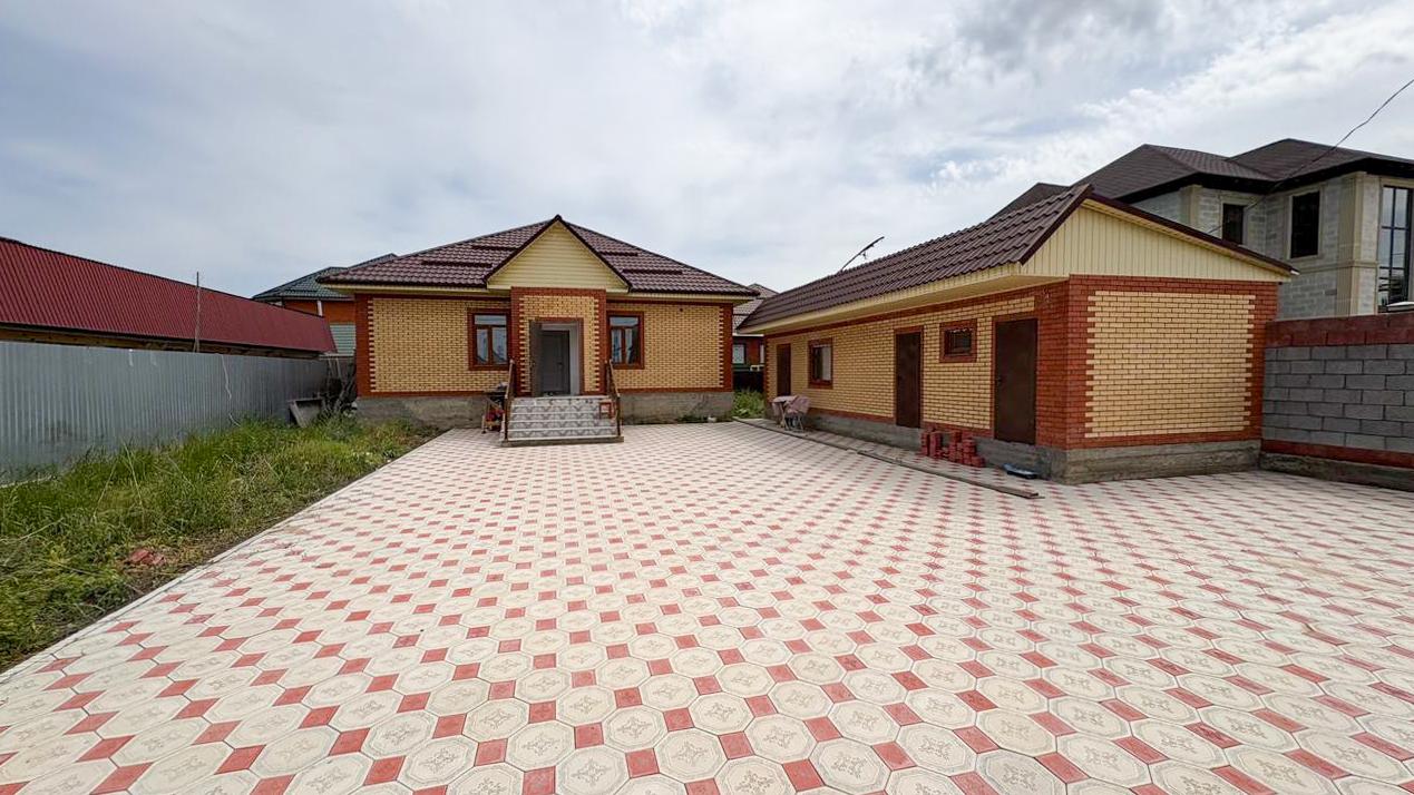 4-комнантный квартира, 145.0 м²,Балпык за 66 000 000