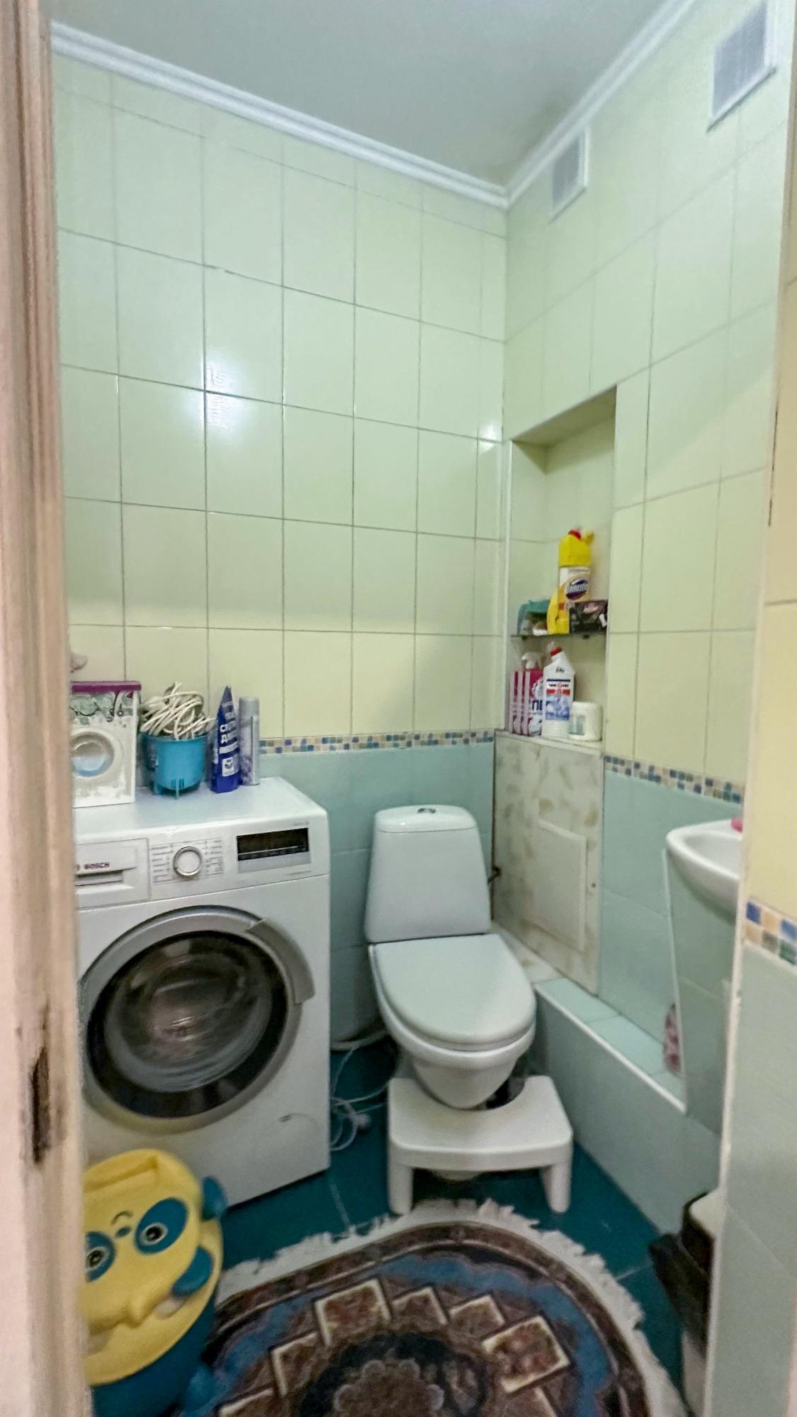 4-комнантная квартира, 91.0 м²,4 мкр за 32 300 000