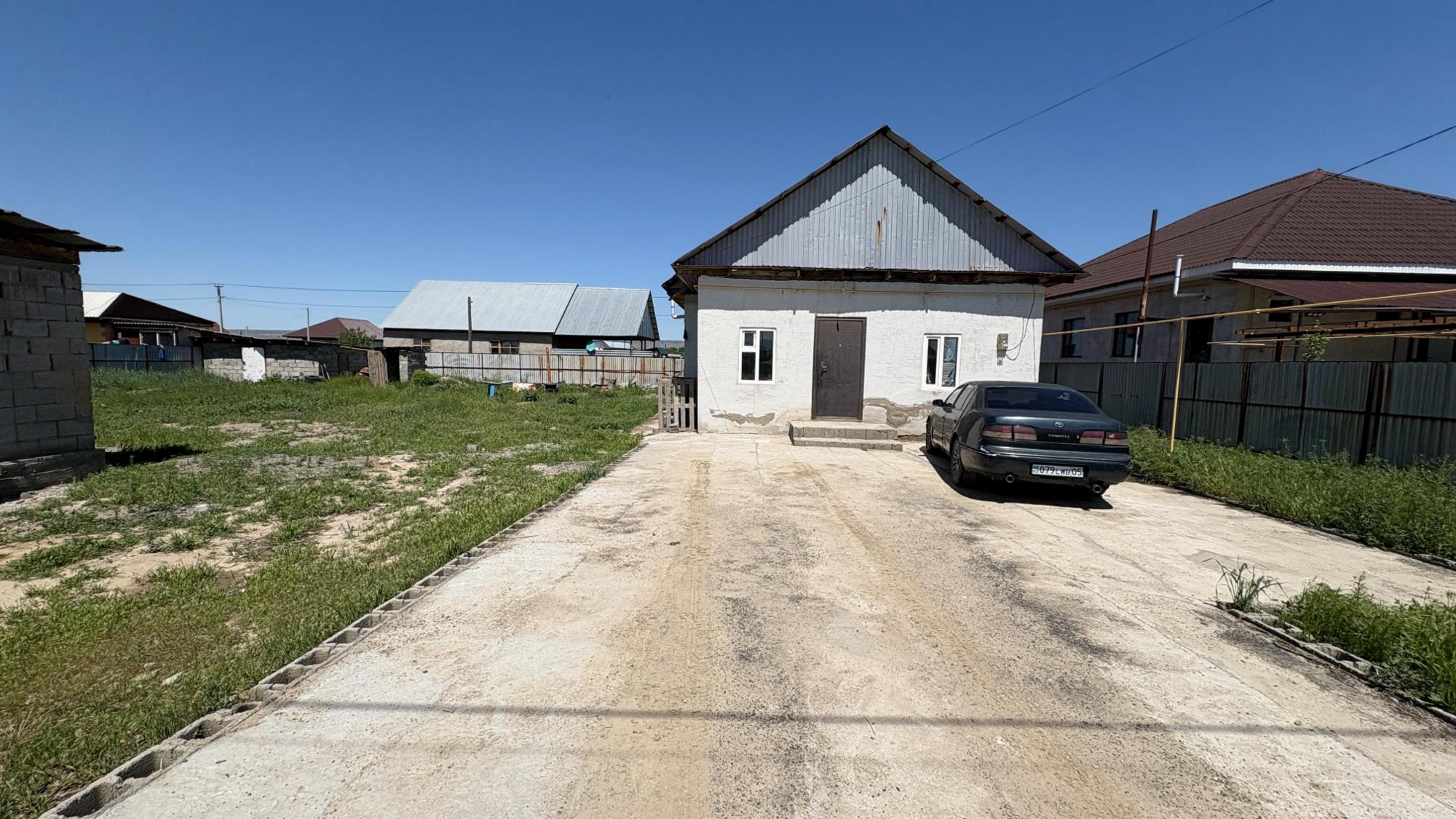 4-комнантная квартира, 105.0 м²,Ынтымак за 22 000 000