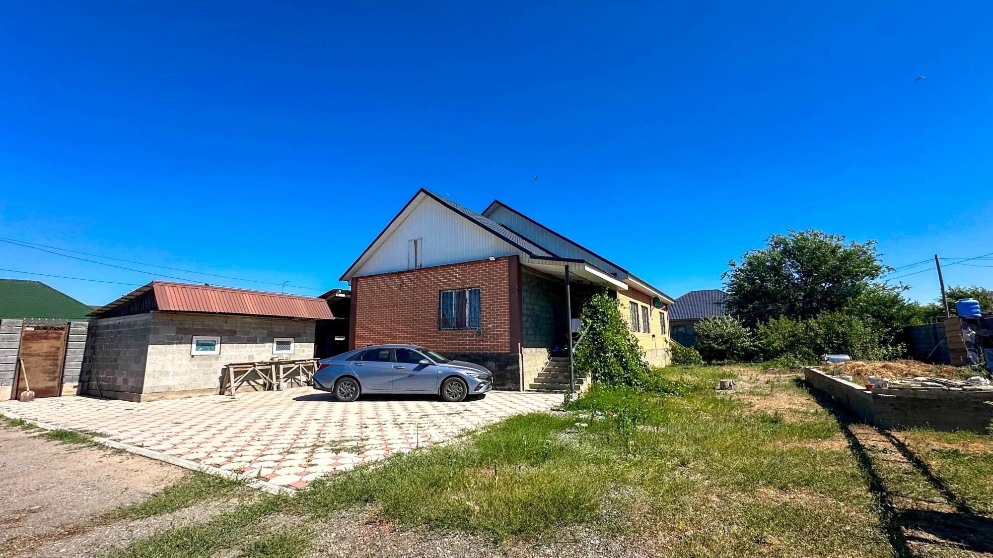 4-комнантный квартира, 150.0 м²,Алтай за 45 000 000