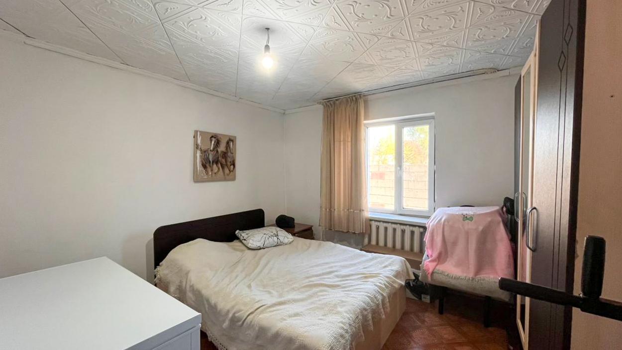 4-комнантный квартира, 106.0 м²,Базарбаева за 30 000 000