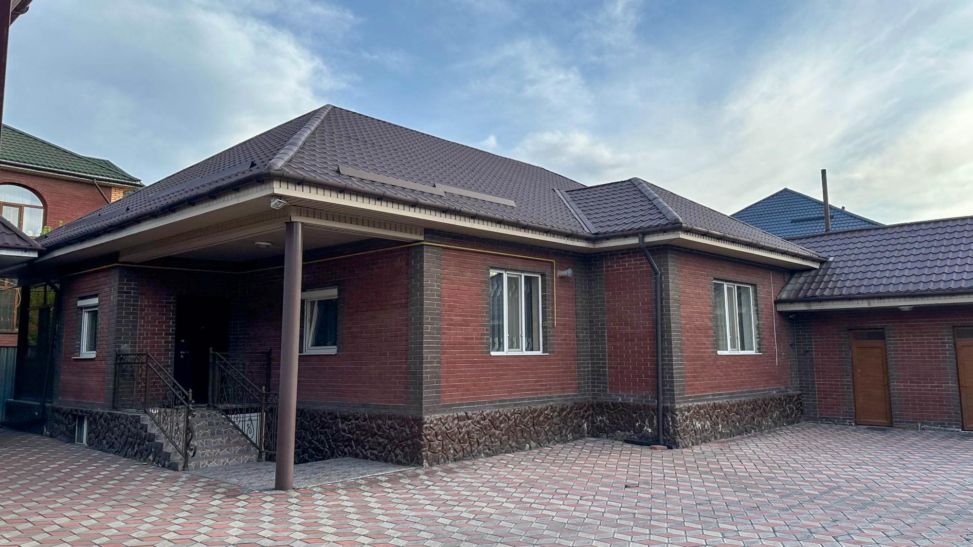 4-комнантный квартира, 180.0 м²,Гульдаурен за 67 000 000