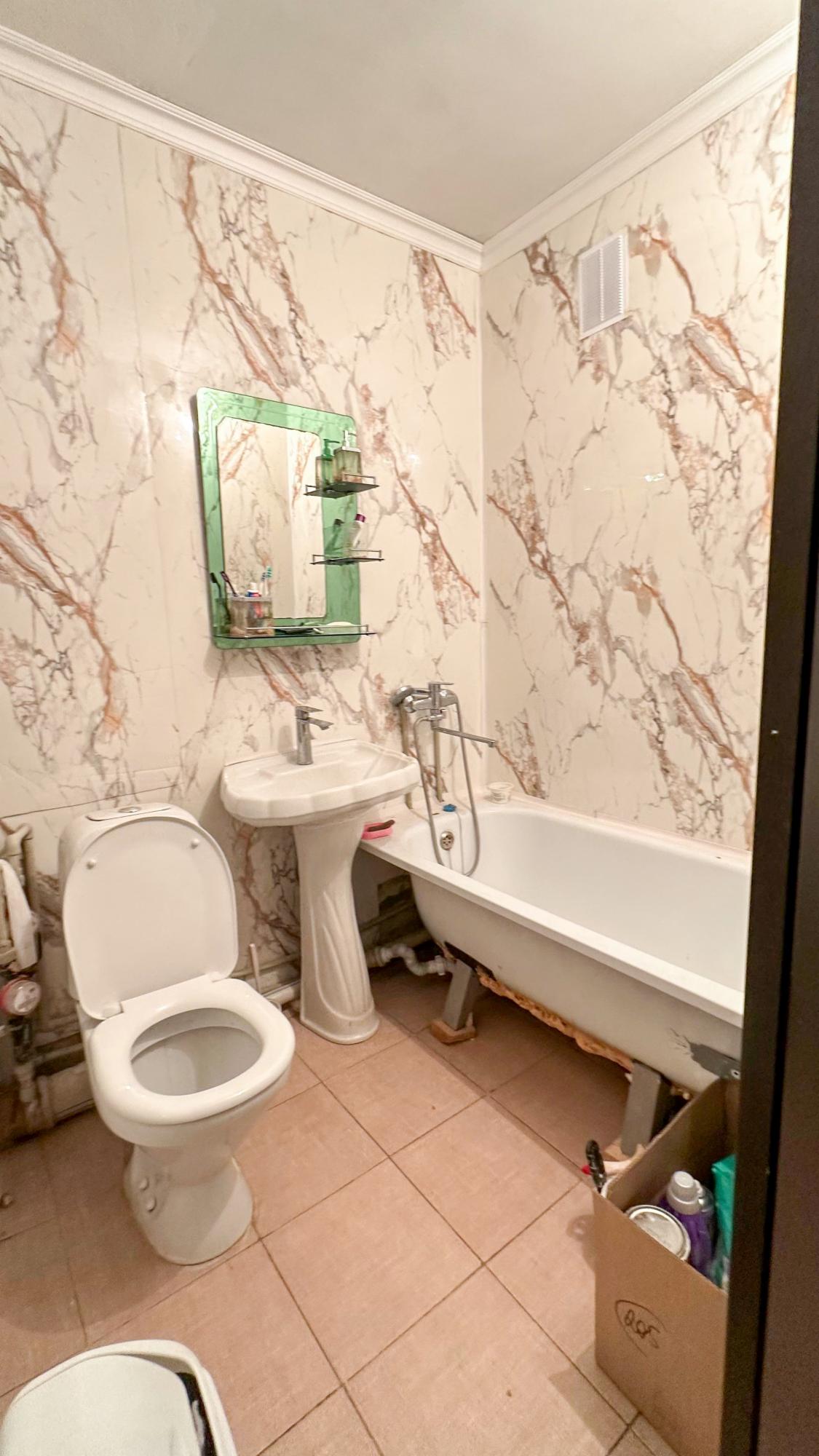 2-комнантная квартира, 42.0 м²,Назарбаева за 15 800 000