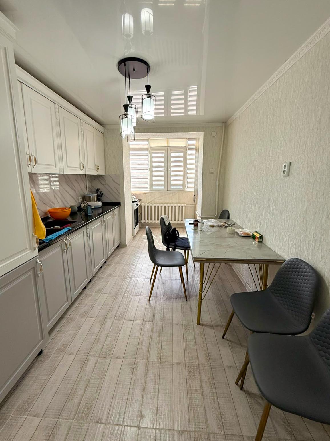 4-комнантная квартира, 73.0 м²,Желтоксан за 24 500 000
