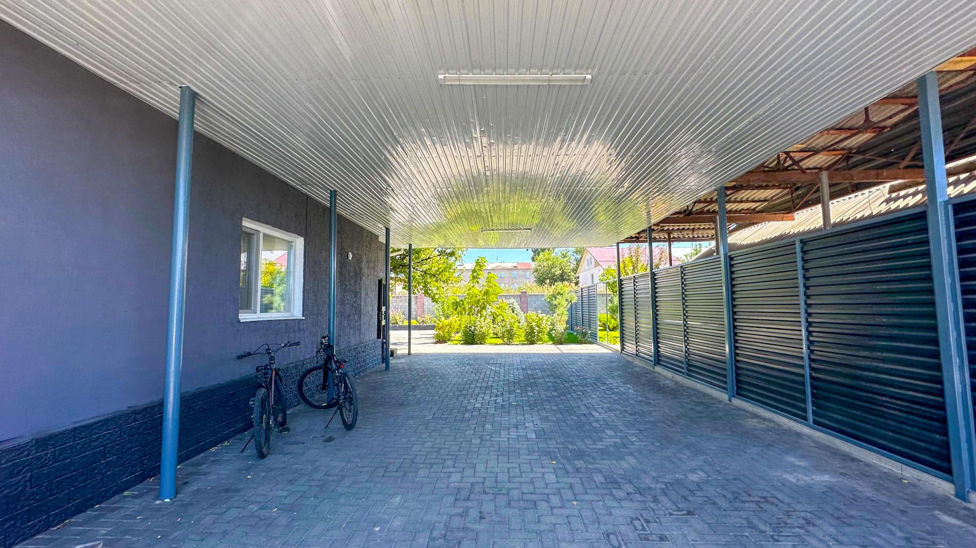 5-комнантный квартира, 238.0 м²,Калиева за 79 000 000