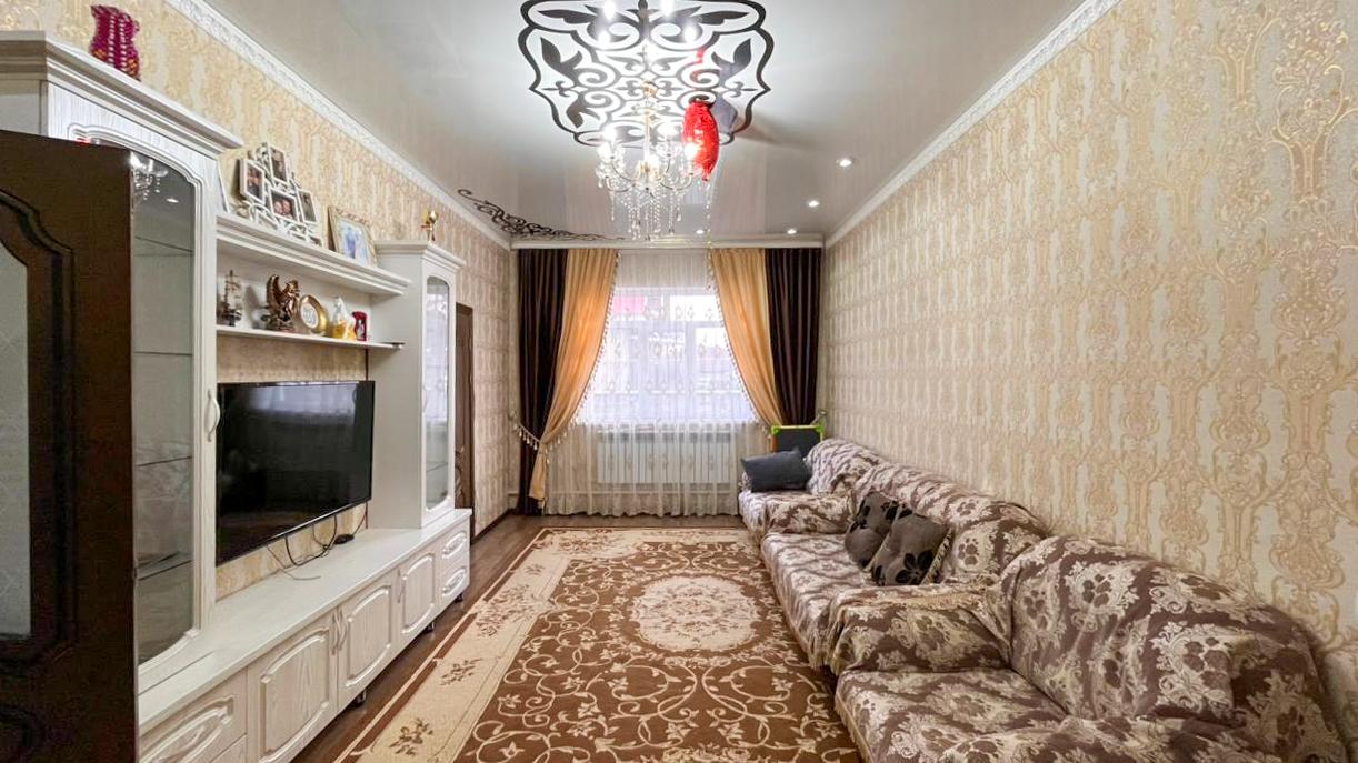 5-комнантный квартира, 150.0 м²,Ескельды Би за 65 000 000