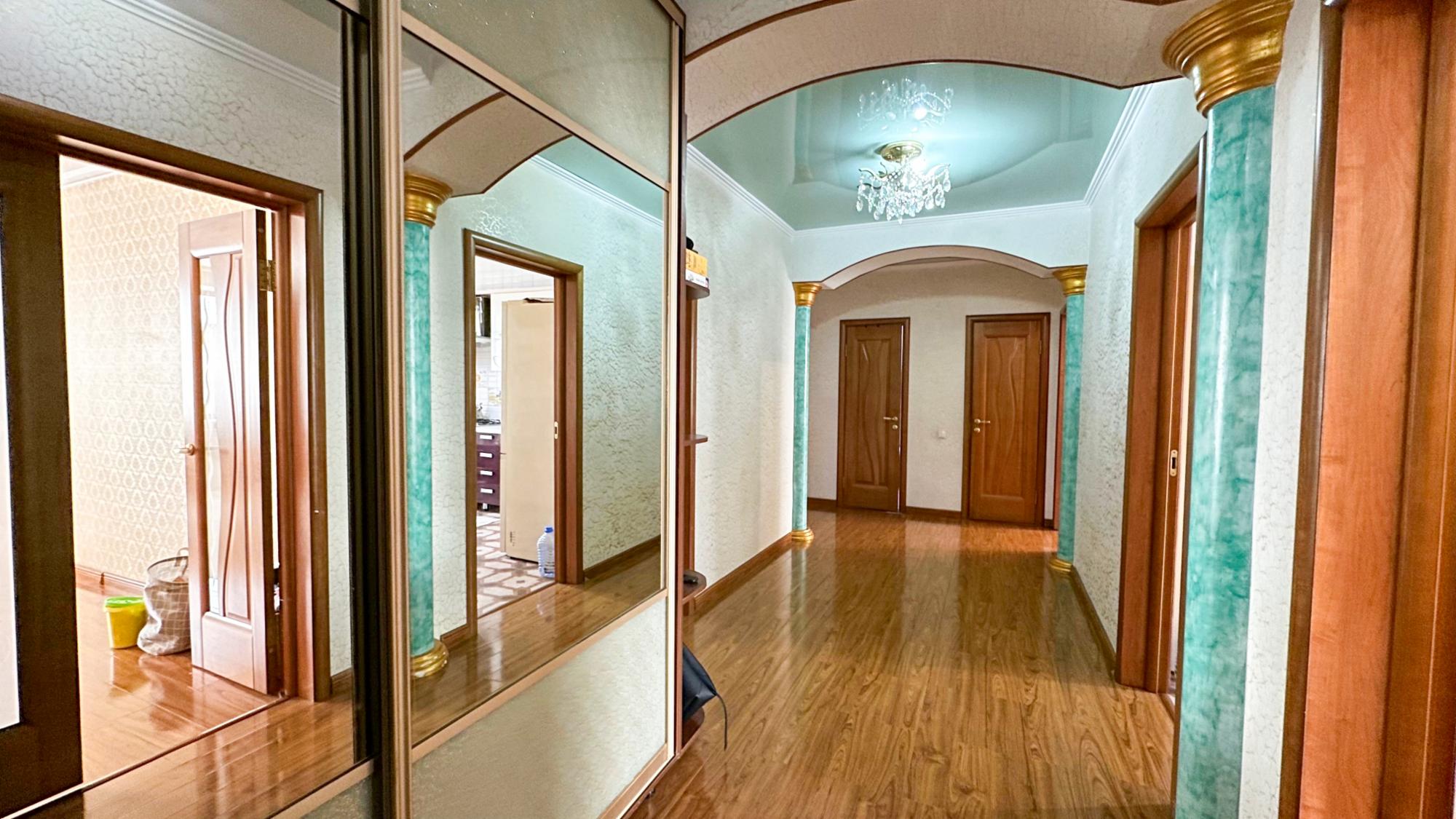 4-комнантная квартира, 110.0 м²,Болашак за 48 000 000