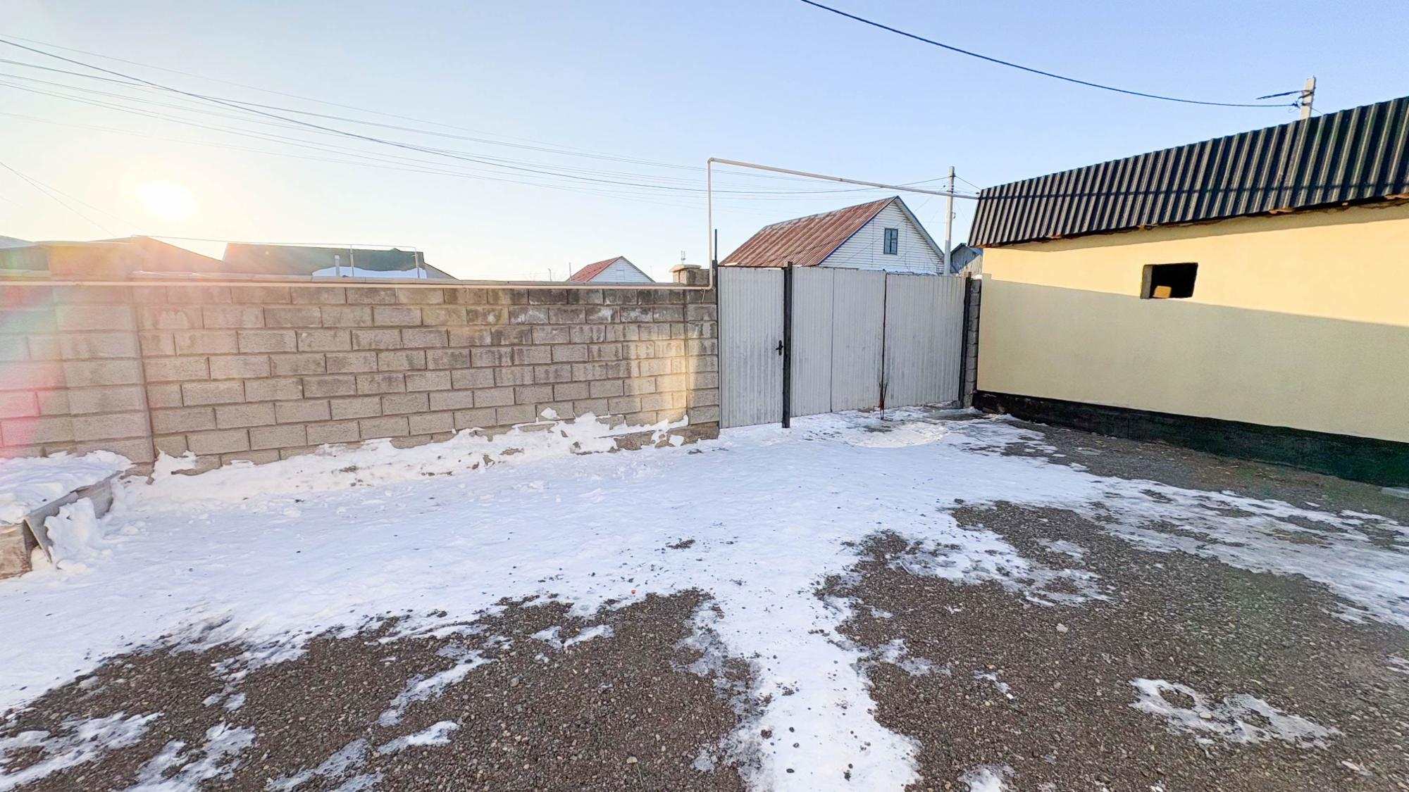 3-комнантный квартира, 64.0 м²,Кожамиярова за 17 500 000