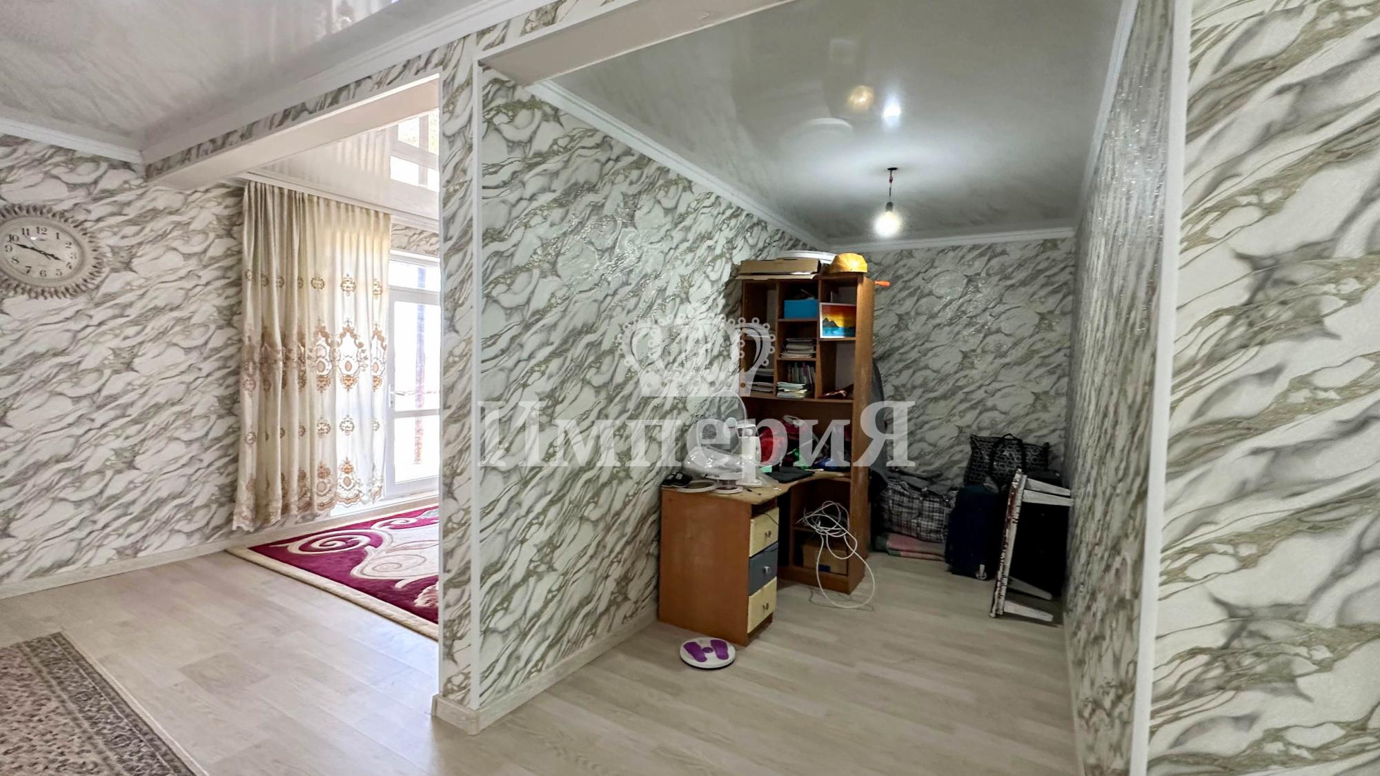 7-комнантный квартира, 220.0 м²,Абая за 40 000 000