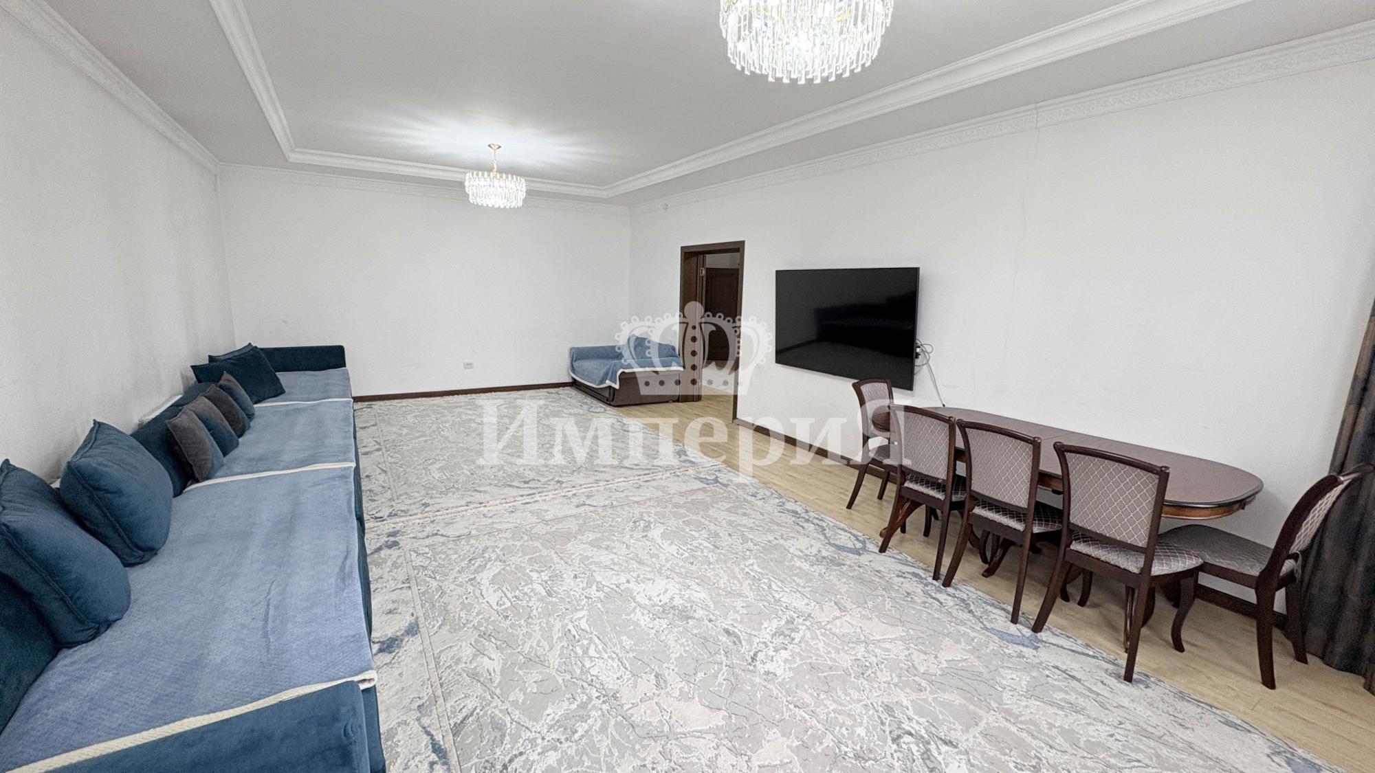 4-комнантный квартира, 160.0 м²,Жамбыла за 80 000 000
