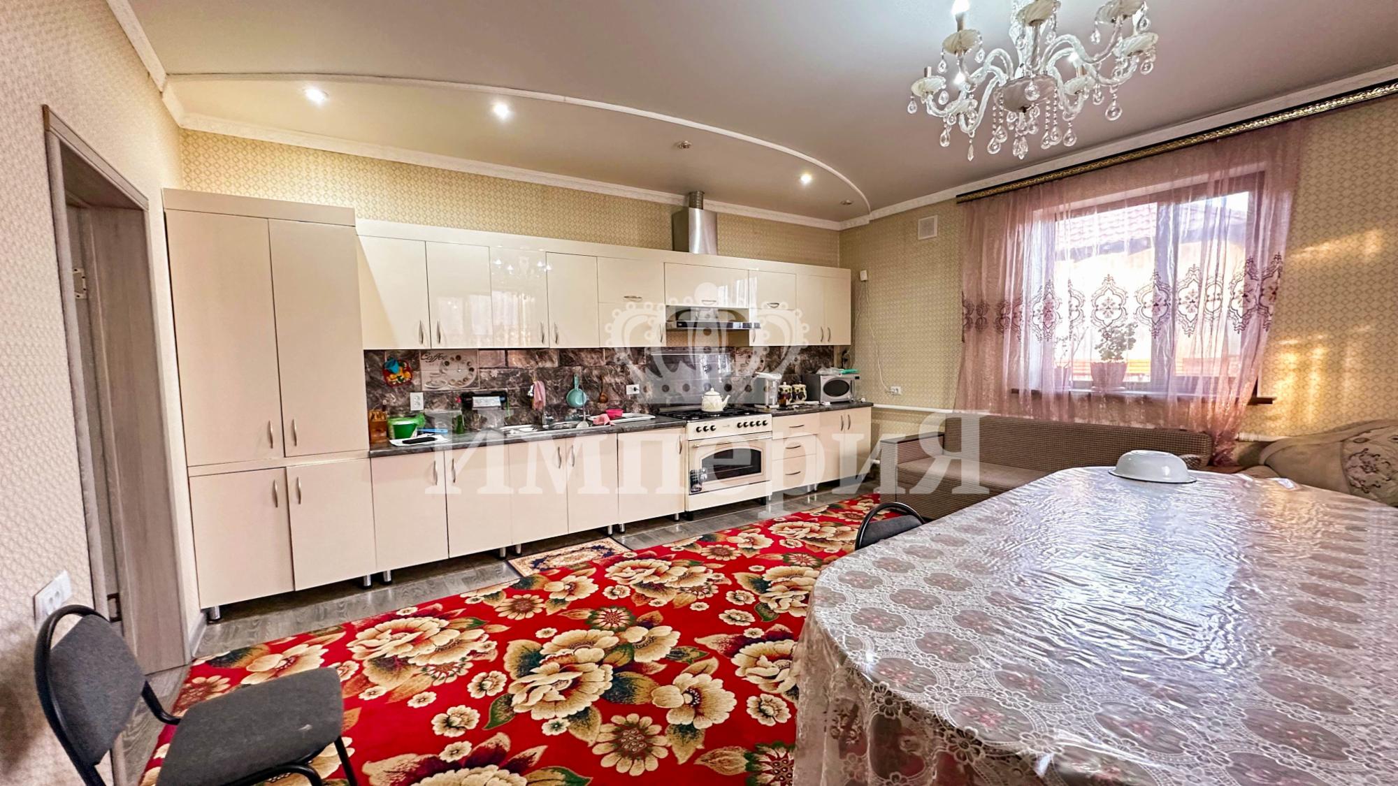 5-комнантный квартира, 192.0 м²,Салтанат за 60 000 000