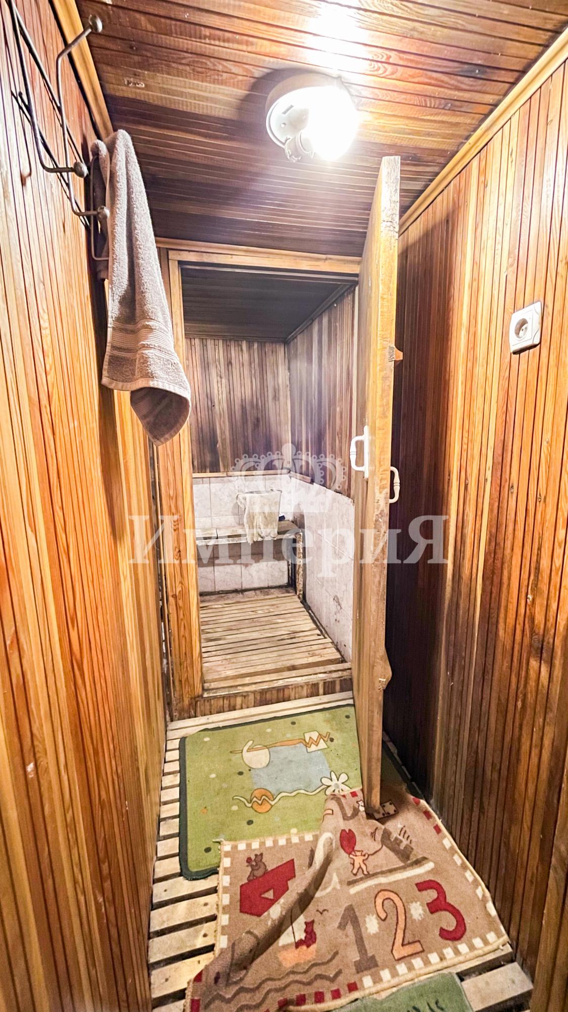 8-комнантный квартира, 270.0 м²,Циалковского за 32 000 000