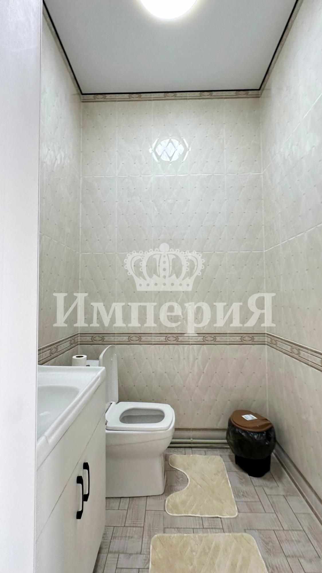 6-комнантный квартира, 310.0 м²,Айтыкова за 135 000 000