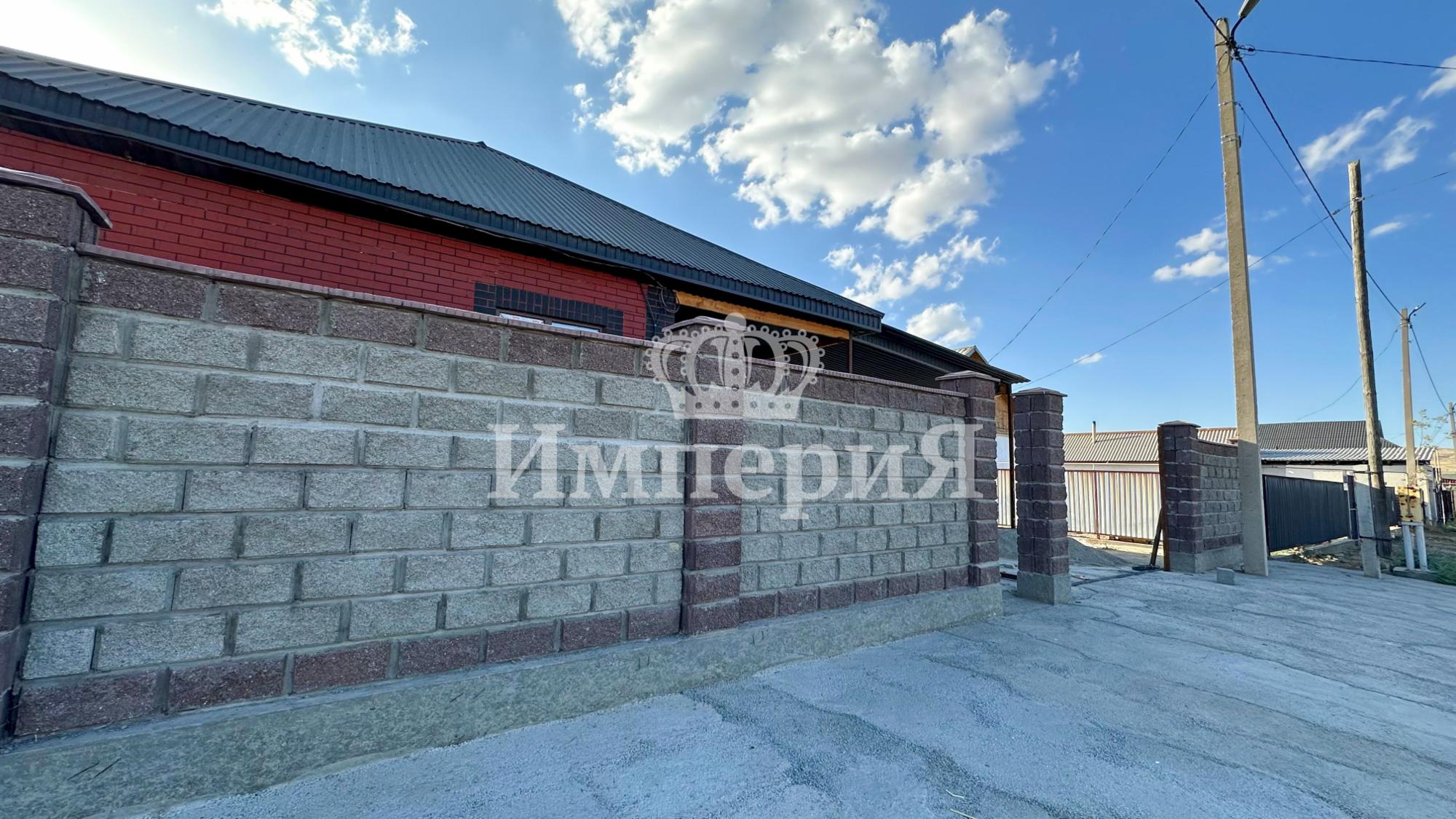 3-комнантный квартира, 243.0 м²,Мукашева за 27 000 000