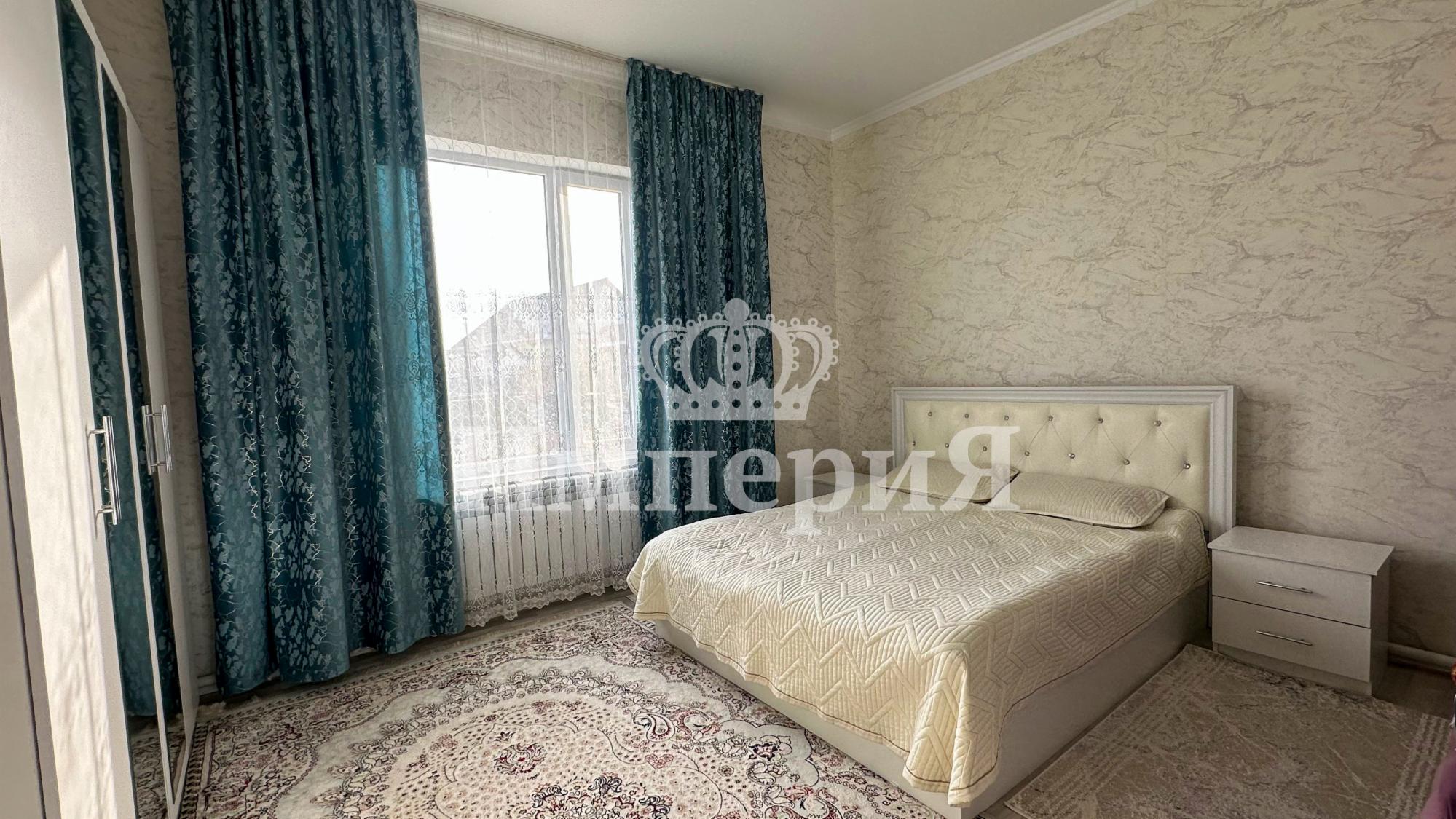 5-комнантный квартира, 160.0 м²,Байтурсынова за 56 000 000