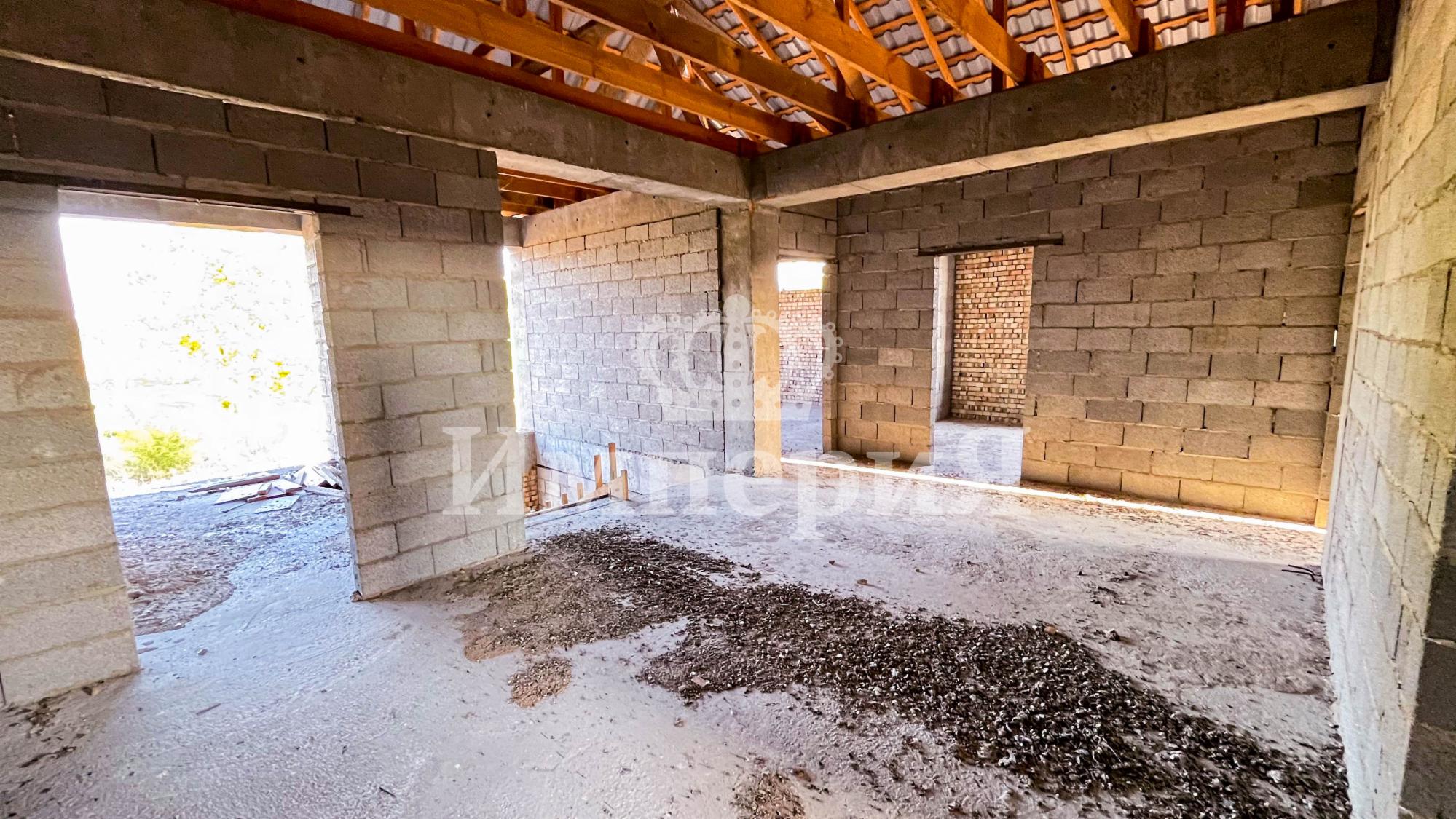 8-комнантный квартира, 470.0 м²,Абая за 58 000 000