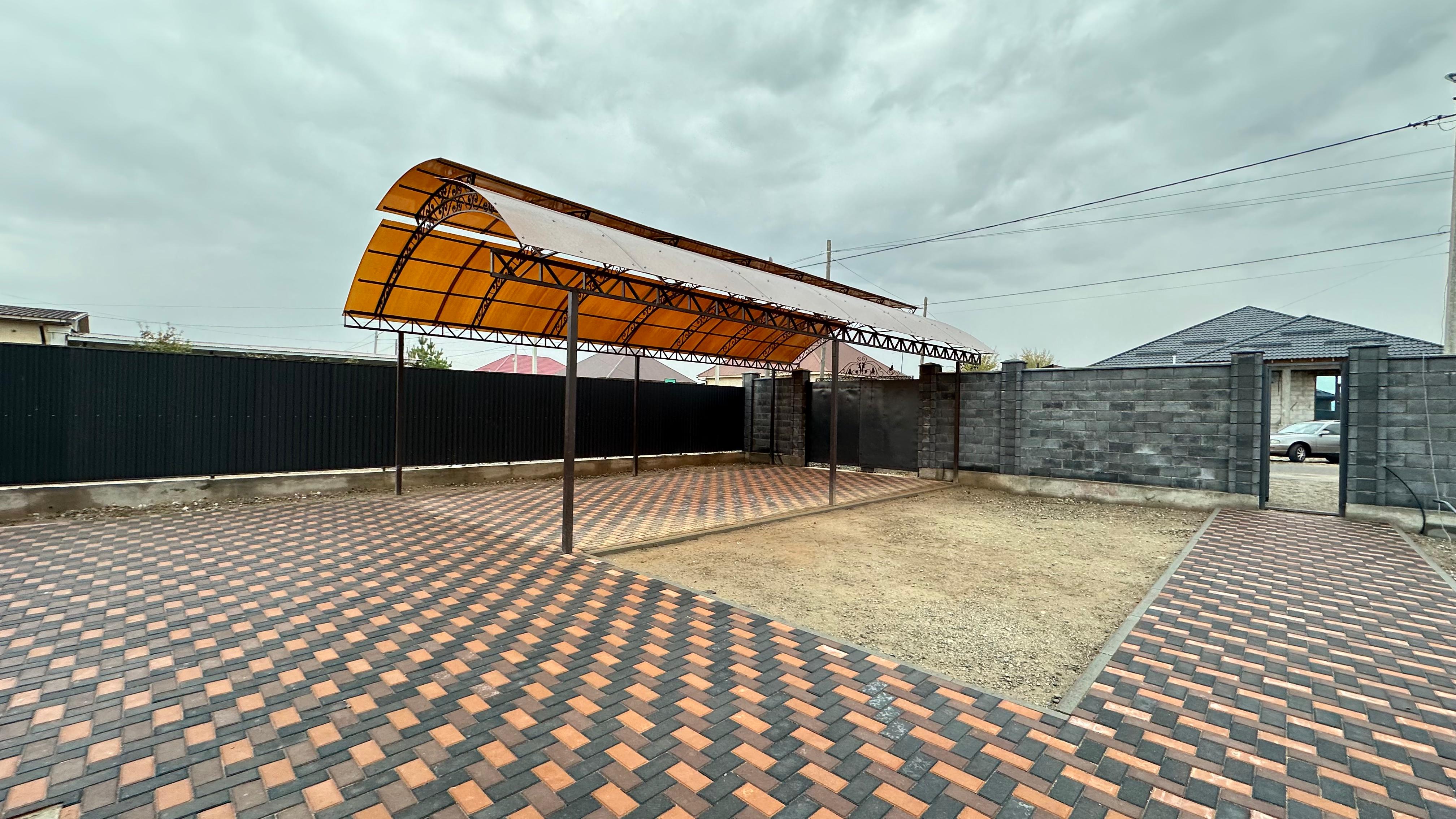 5-комнантный квартира, 204.0 м²,Каблиса Жирау за 53