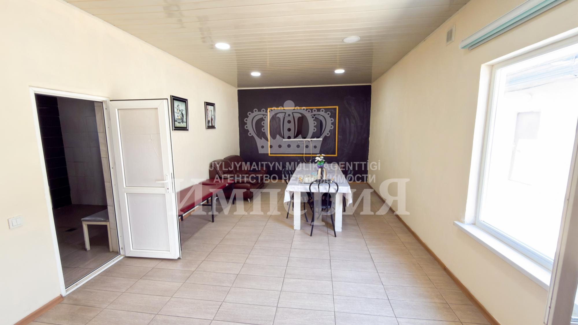 5-комнантный квартира, 172.0 м²,Амангельды за 70 000 000