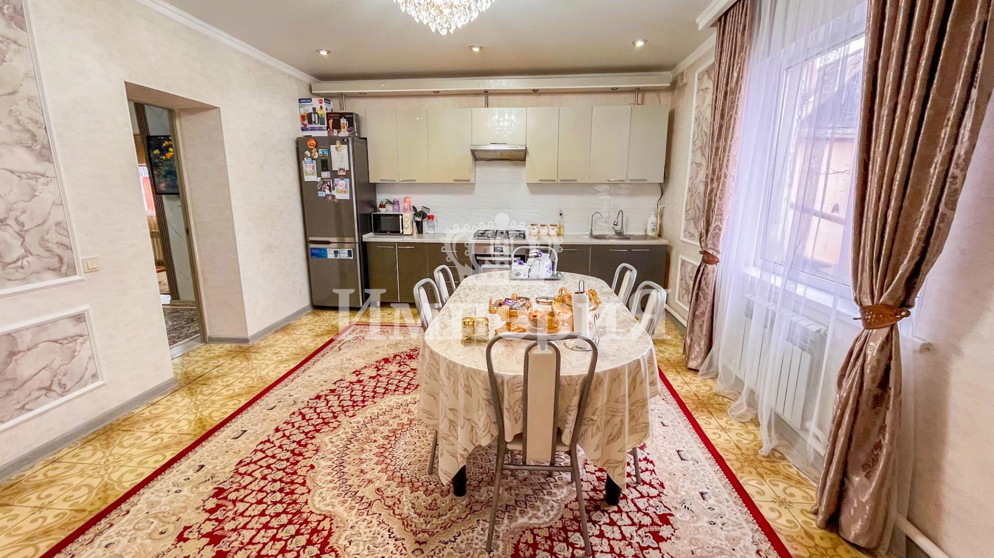 4-комнантный квартира, 145.0 м²,Жансугурова за 50 000 000