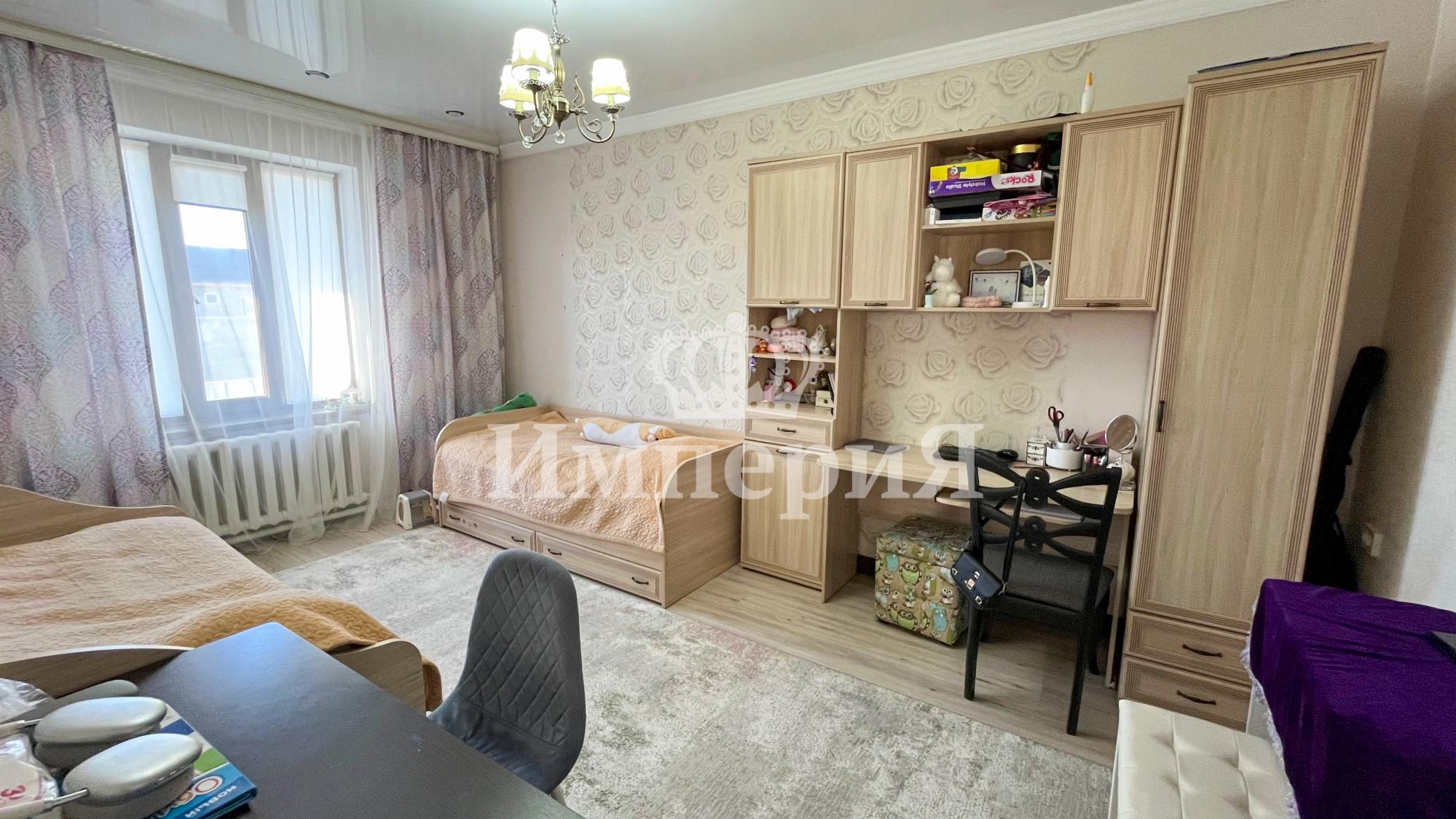 7-комнантный квартира, 293.1 м²,Есенберлина за 120 000 000