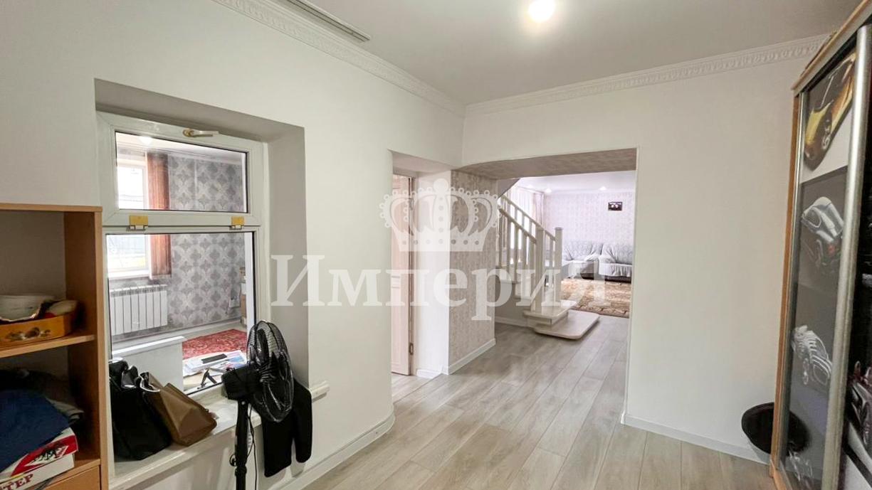 6-комнантный квартира, 216.0 м²,Болашак за 60 000 000