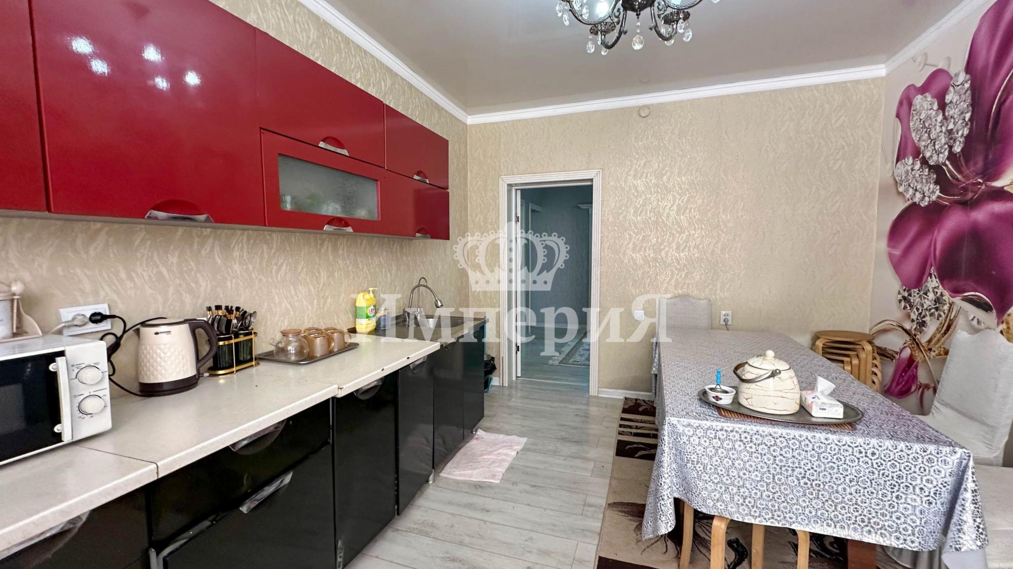 4-комнантный квартира, 138.0 м²,Алмалыбак за 51 000 000