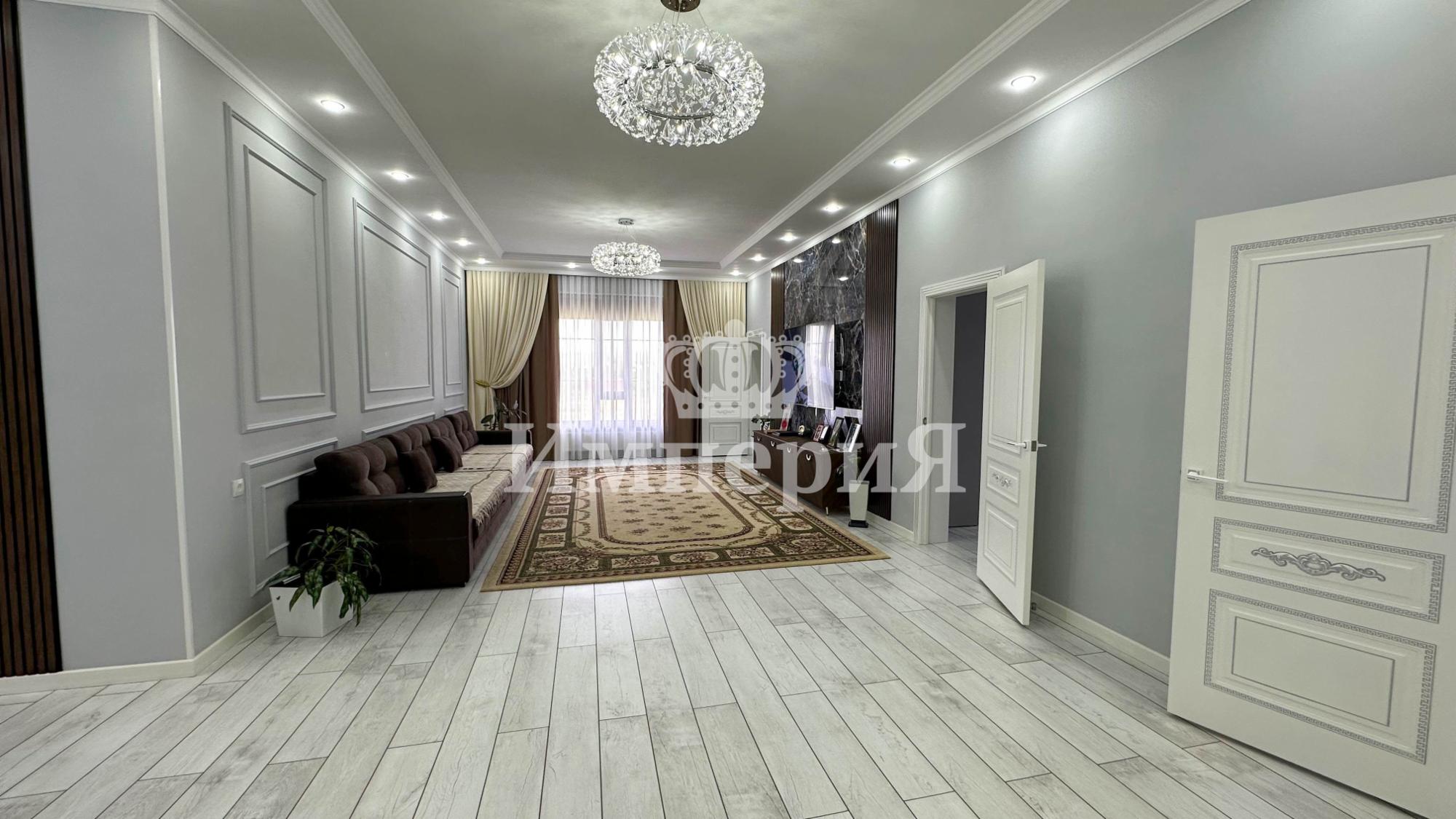 5-комнантный квартира, 208.0 м²,Талдыкорганская за 50 000 000