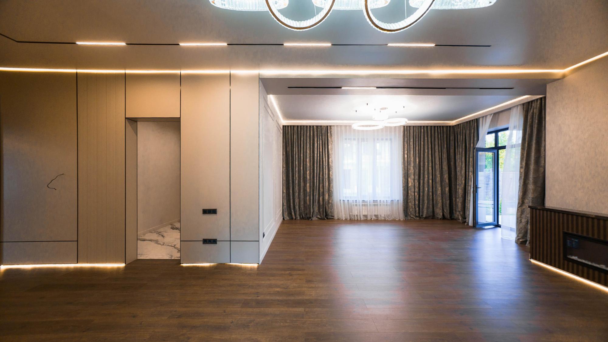 4-комнантный квартира, 280.0 м²,Маметова за 128 000 000