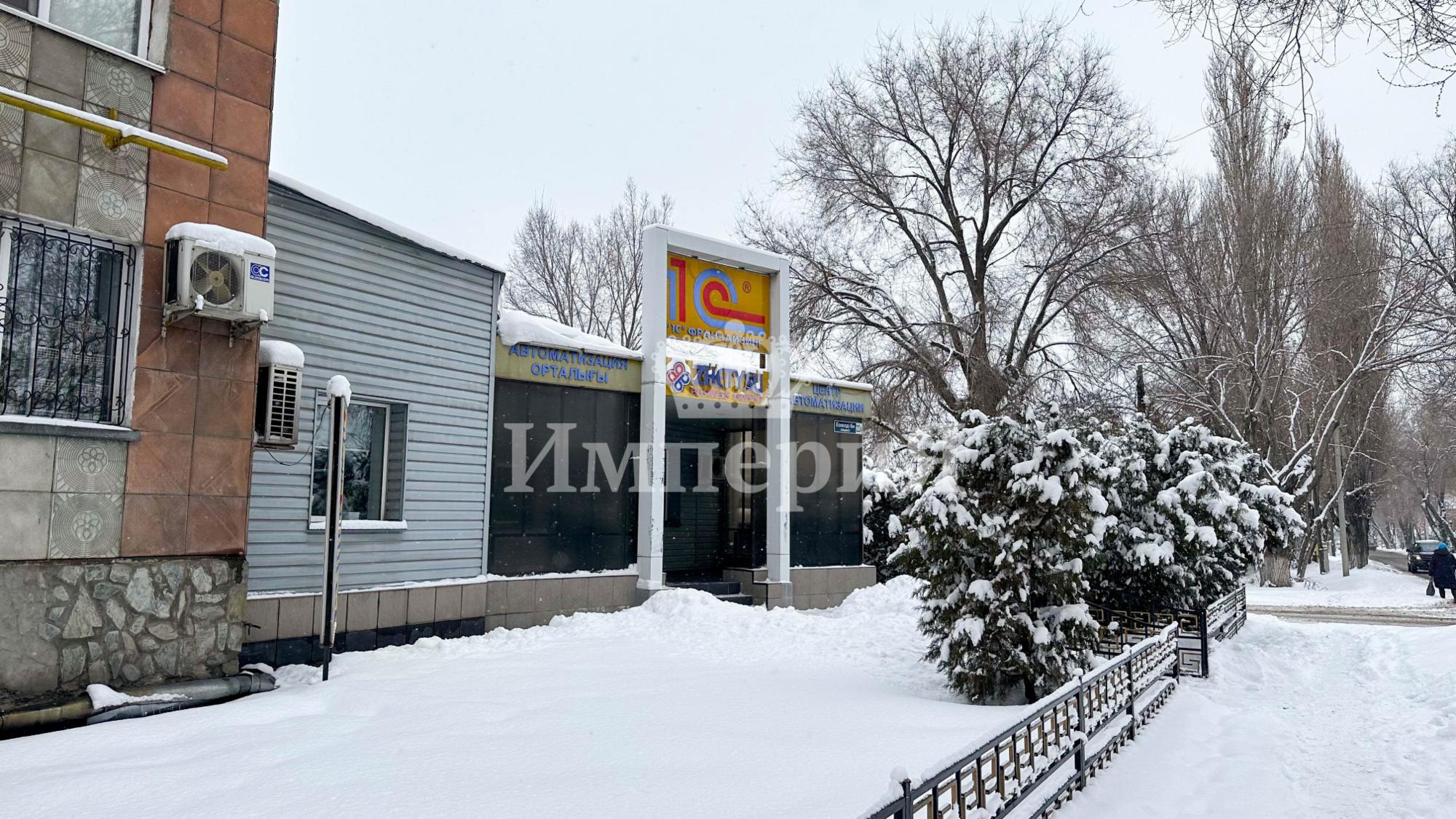 8-комнантный квартира, 212.6 м²,Ескельды Би за 80 000 000