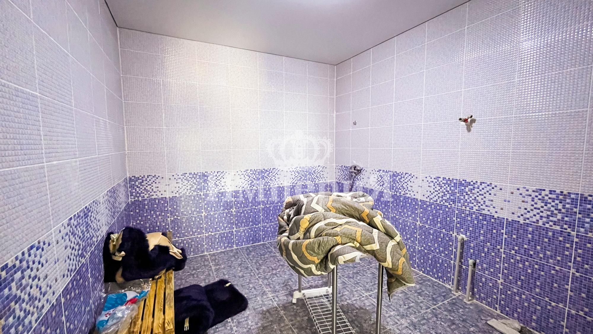 12-комнантный квартира, 370.0 м²,Чкалова за 100 000 000