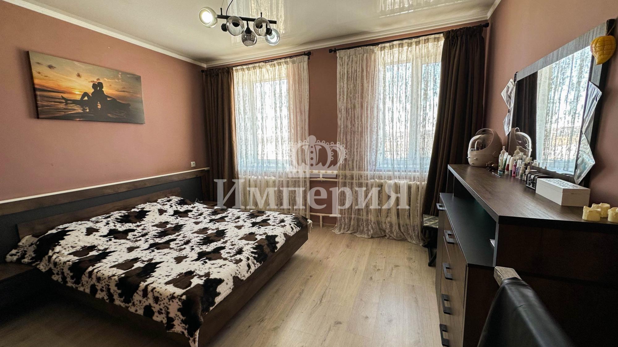7-комнантный квартира, 230.0 м²,Садыкова за 40 000 000