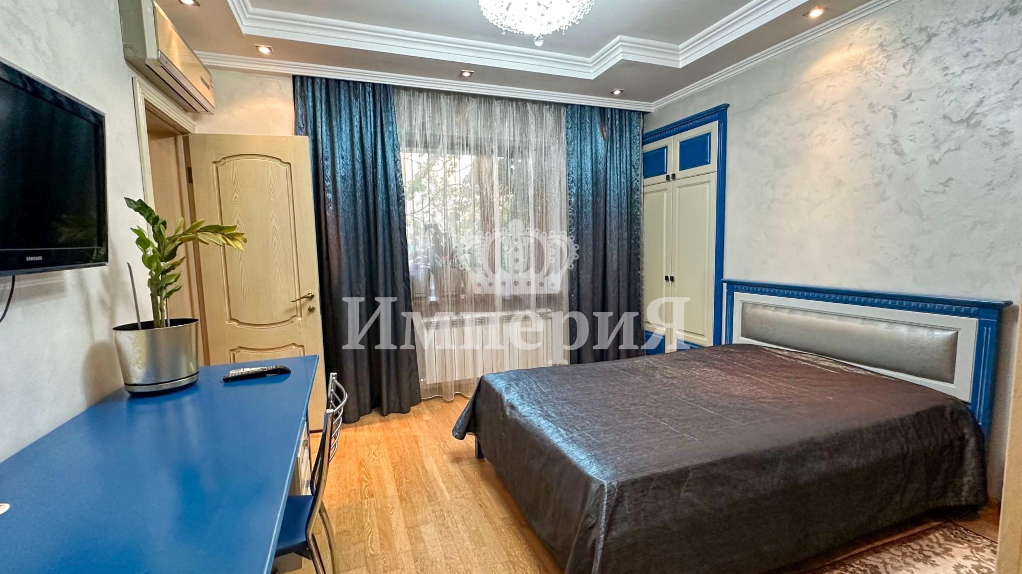 5-комнантная квартира, 180.0 м²,Каратал за 80 000 000