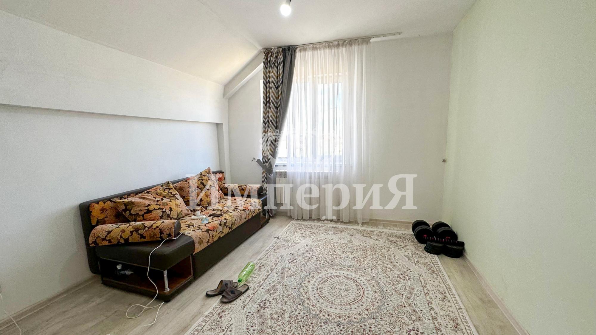 4-комнантный квартира, 145.0 м²,Абая за 30 000 000