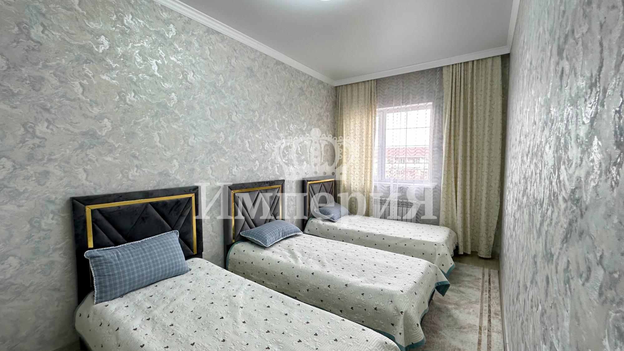 6-комнантный квартира, 310.0 м²,Айтыкова за 135 000 000