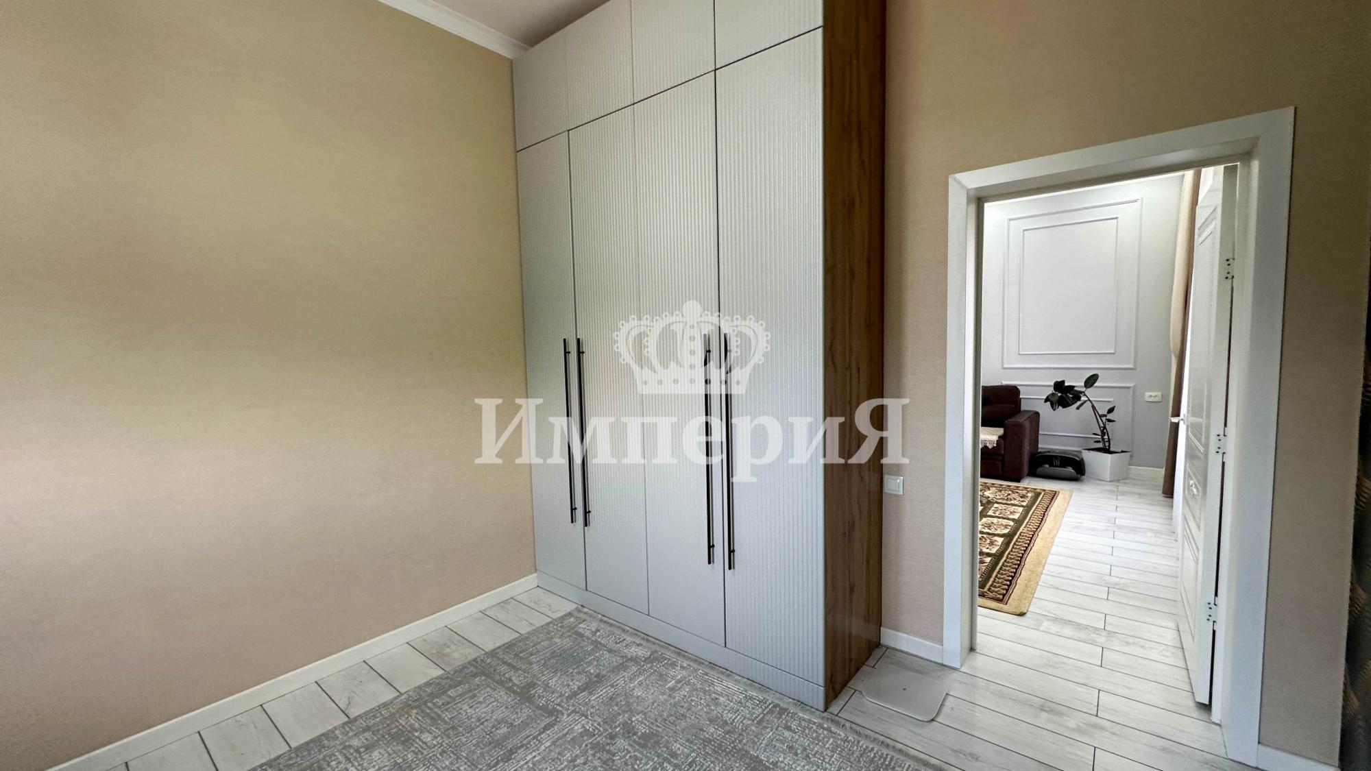 5-комнантный квартира, 208.0 м²,Талдыкорганская за 50 000 000