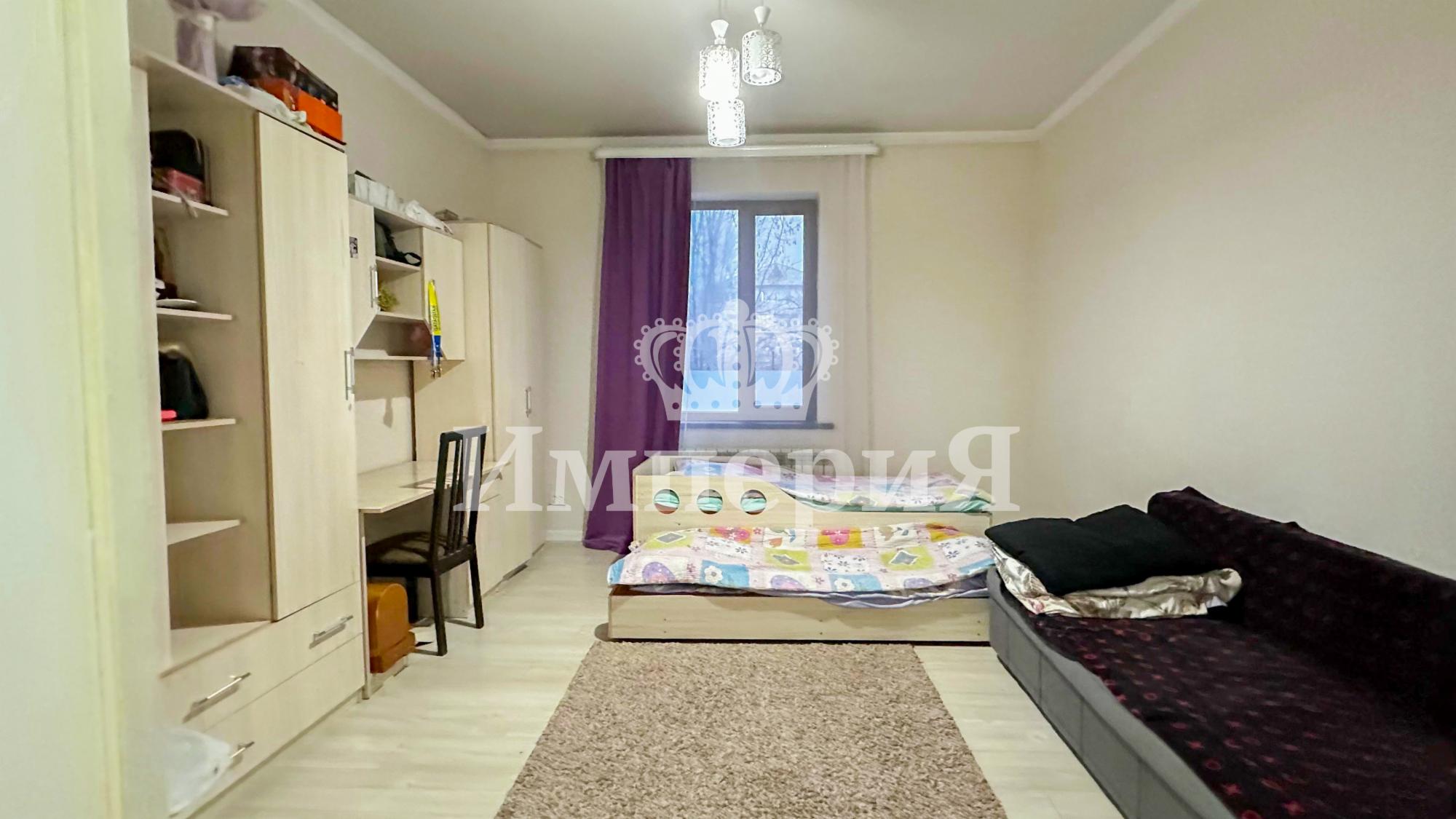 4-комнантная квартира, 170.0 м²,Сапиева за 65 000 000