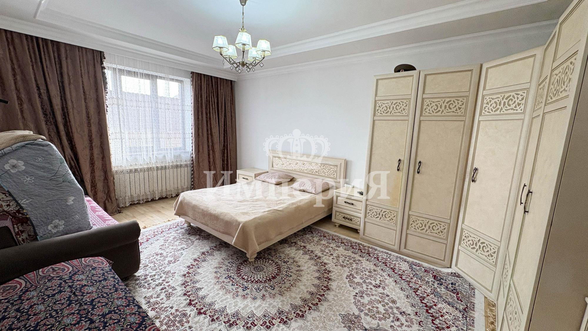 4-комнантный квартира, 160.0 м²,Жамбыла за 80 000 000