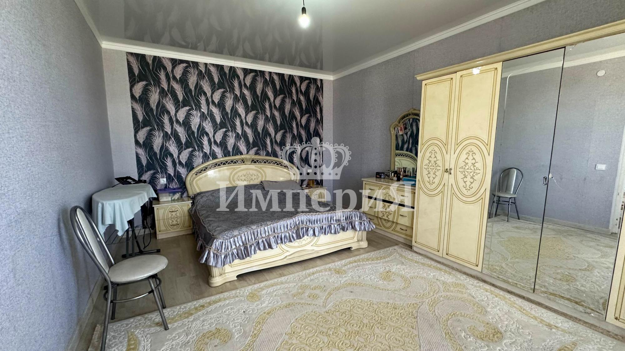 7-комнантный квартира, 220.0 м²,Абая за 40 000 000