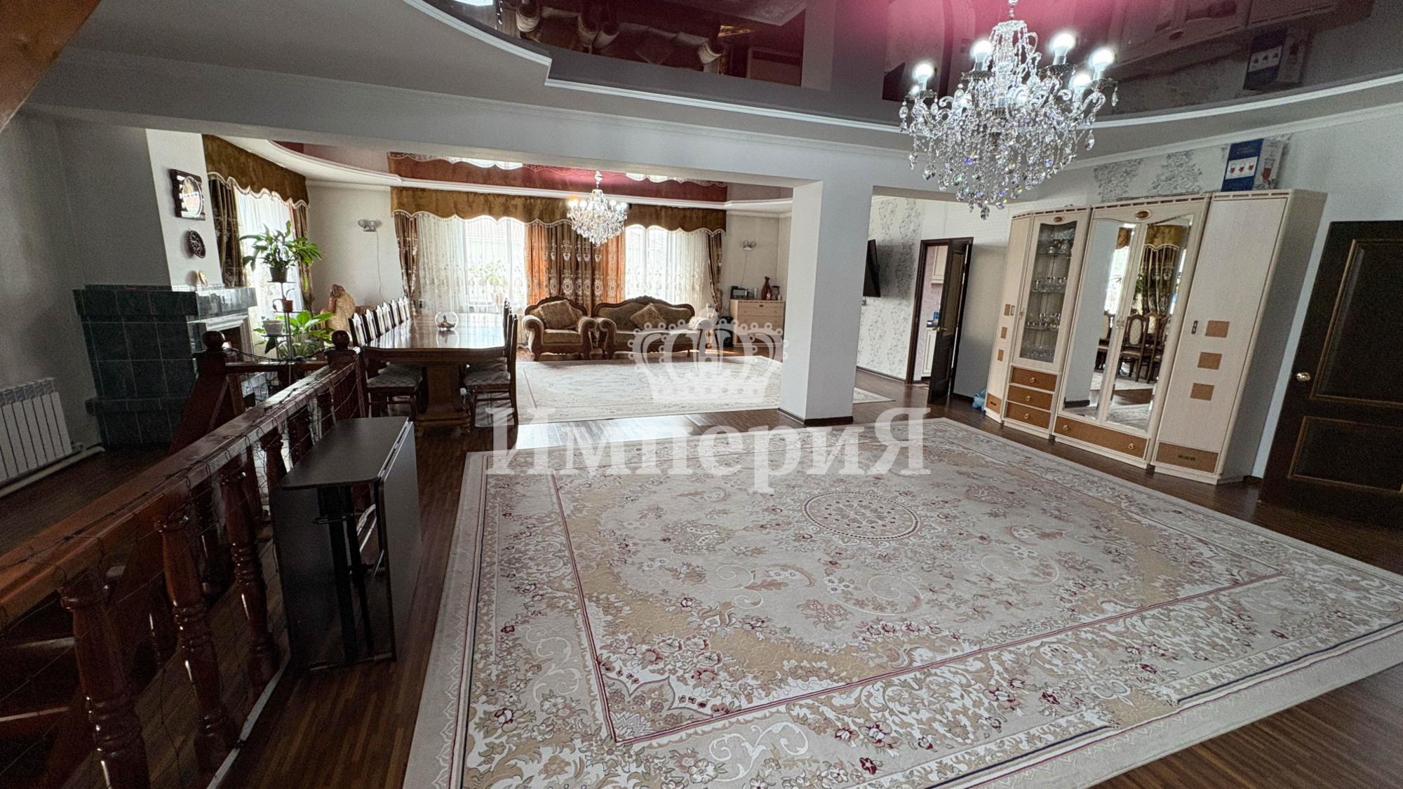 8-комнантный квартира, 440.0 м²,Гульдаурен за 90 000 000