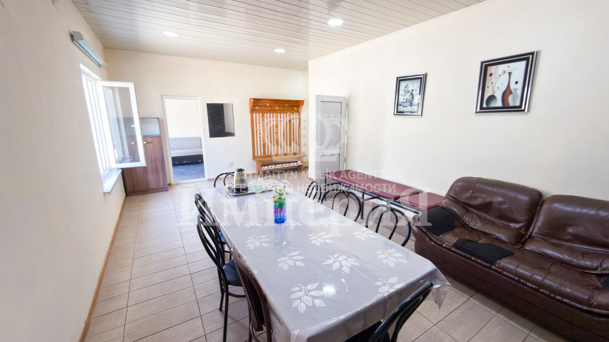 5-комнантный квартира, 172.0 м²,Амангельды за 70 000 000