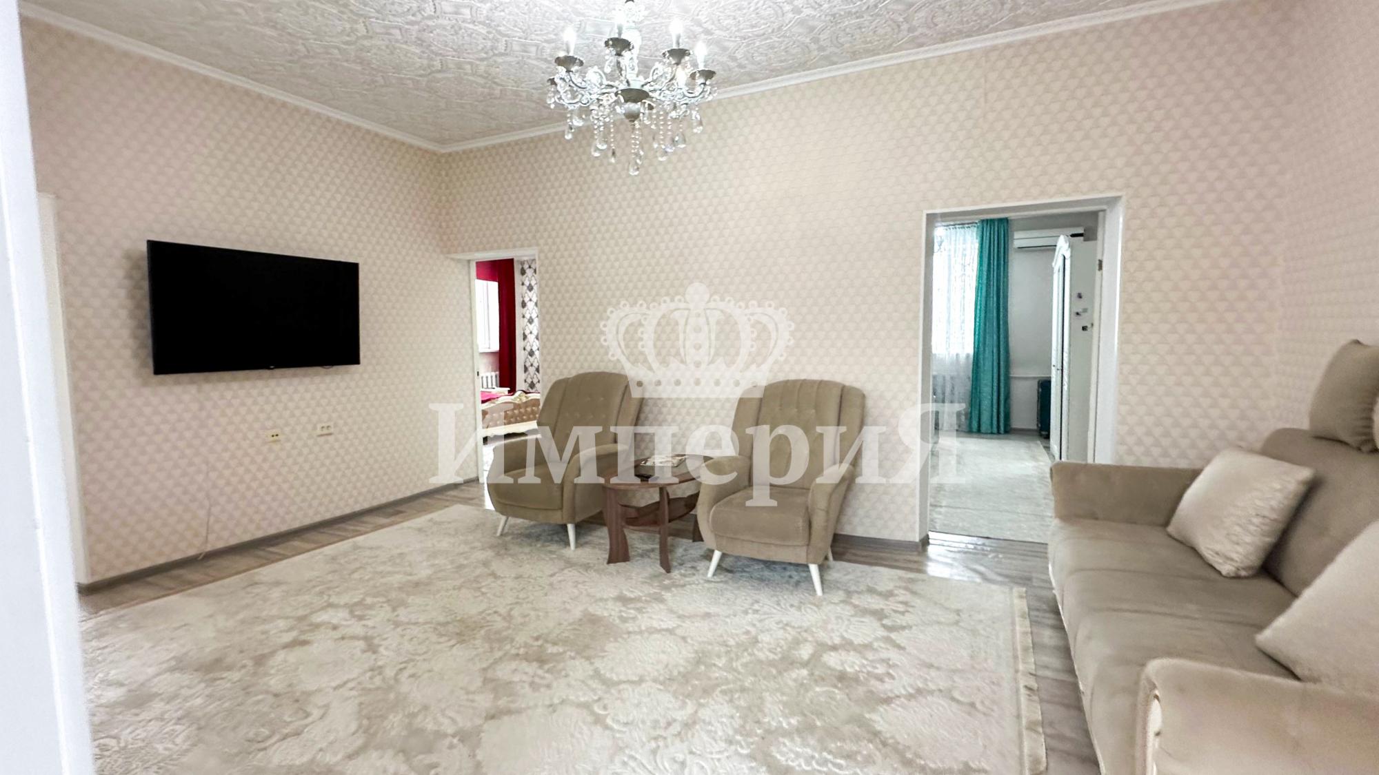6-комнантный квартира, 380.0 м²,Чкалова за 51 000 000