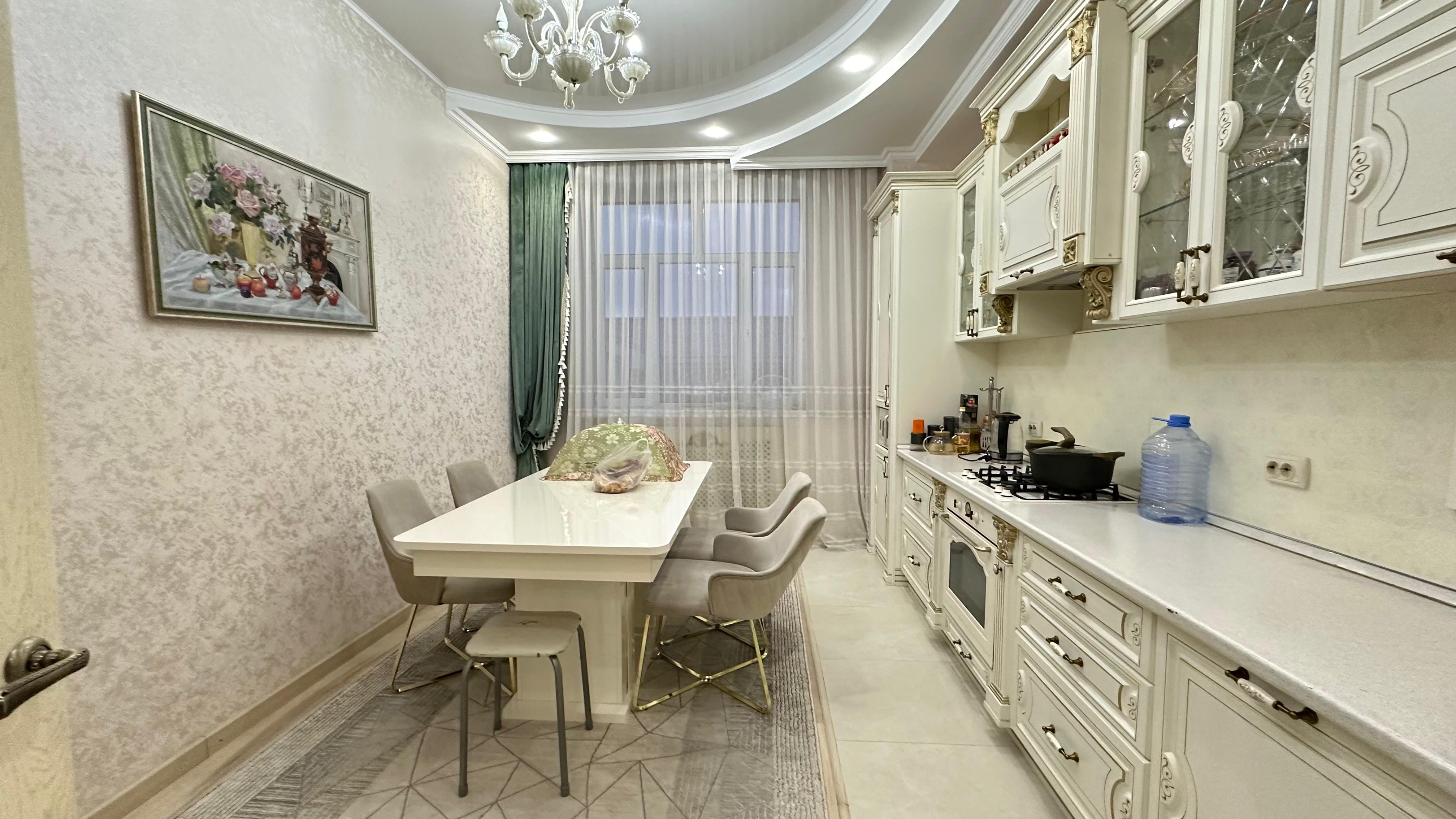 3-комнантная квартира, 98.0 м²,Каратал за 45 000 000