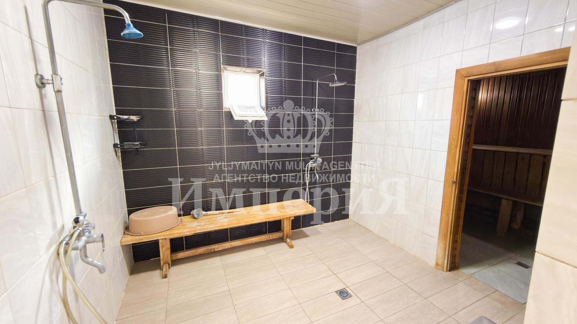 5-комнантный квартира, 172.0 м²,Амангельды за 70 000 000