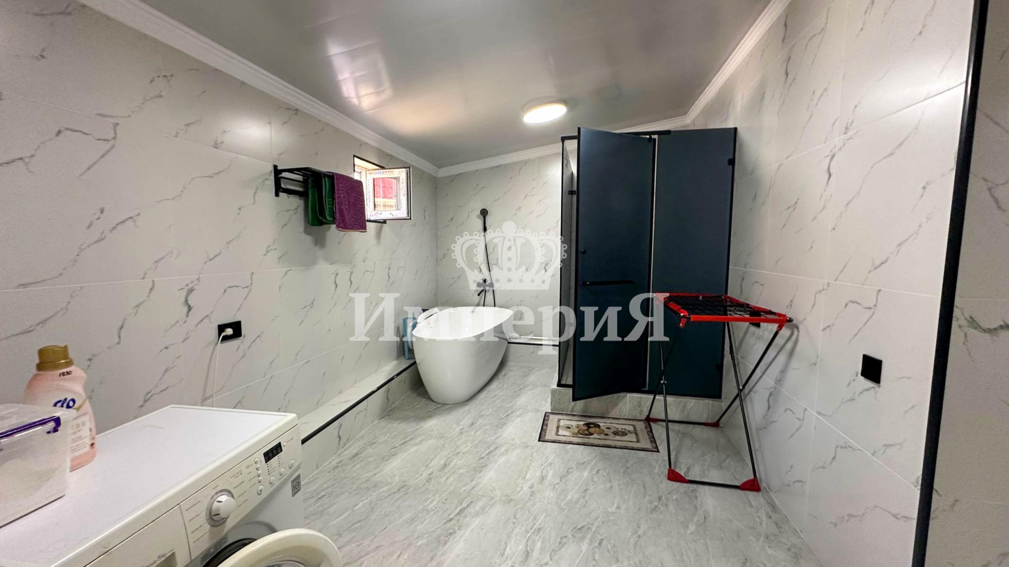 4-комнантный квартира, 138.0 м²,Алмалыбак за 51 000 000