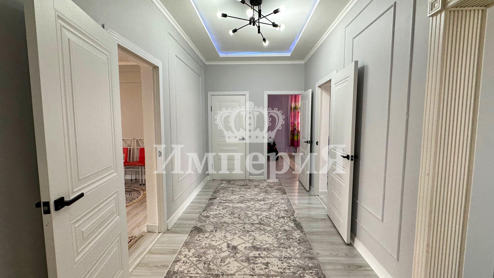 4-комнантный квартира, 116.0 м²,Ескельды Би за 49 000 000